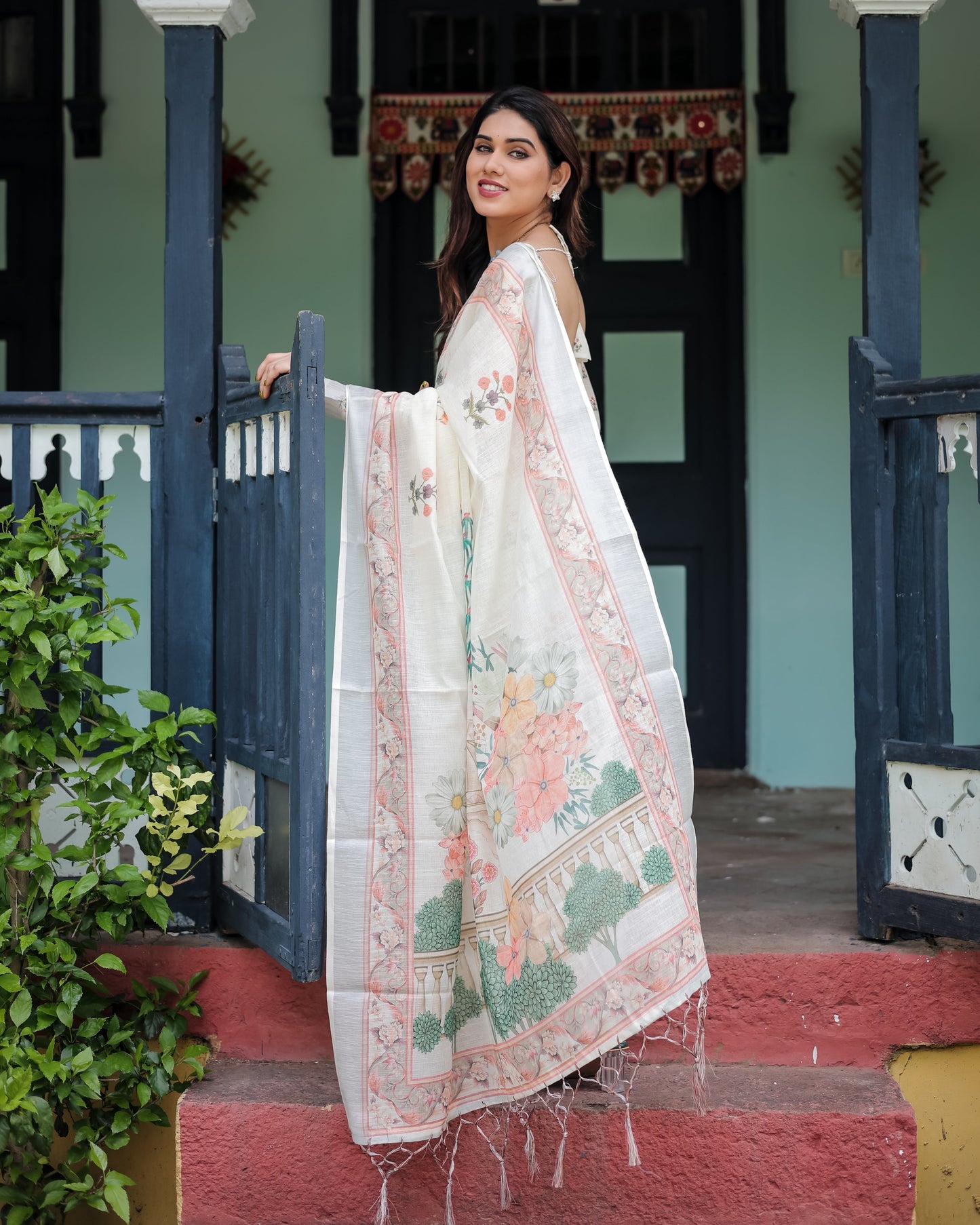 KASHVI PURE LINEN SAREE