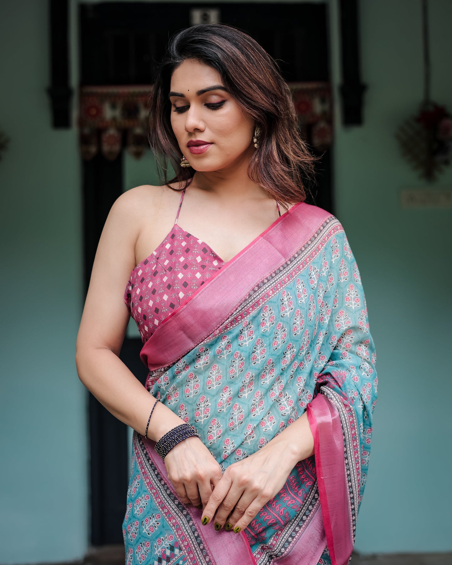 KASHVI PURE LINEN SAREE