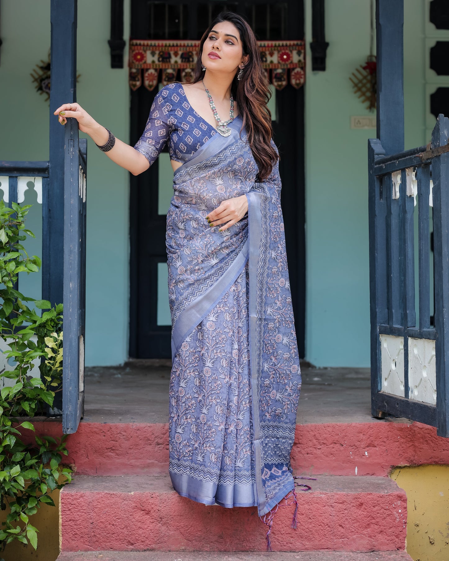 KASHVI PURE LINEN SAREE