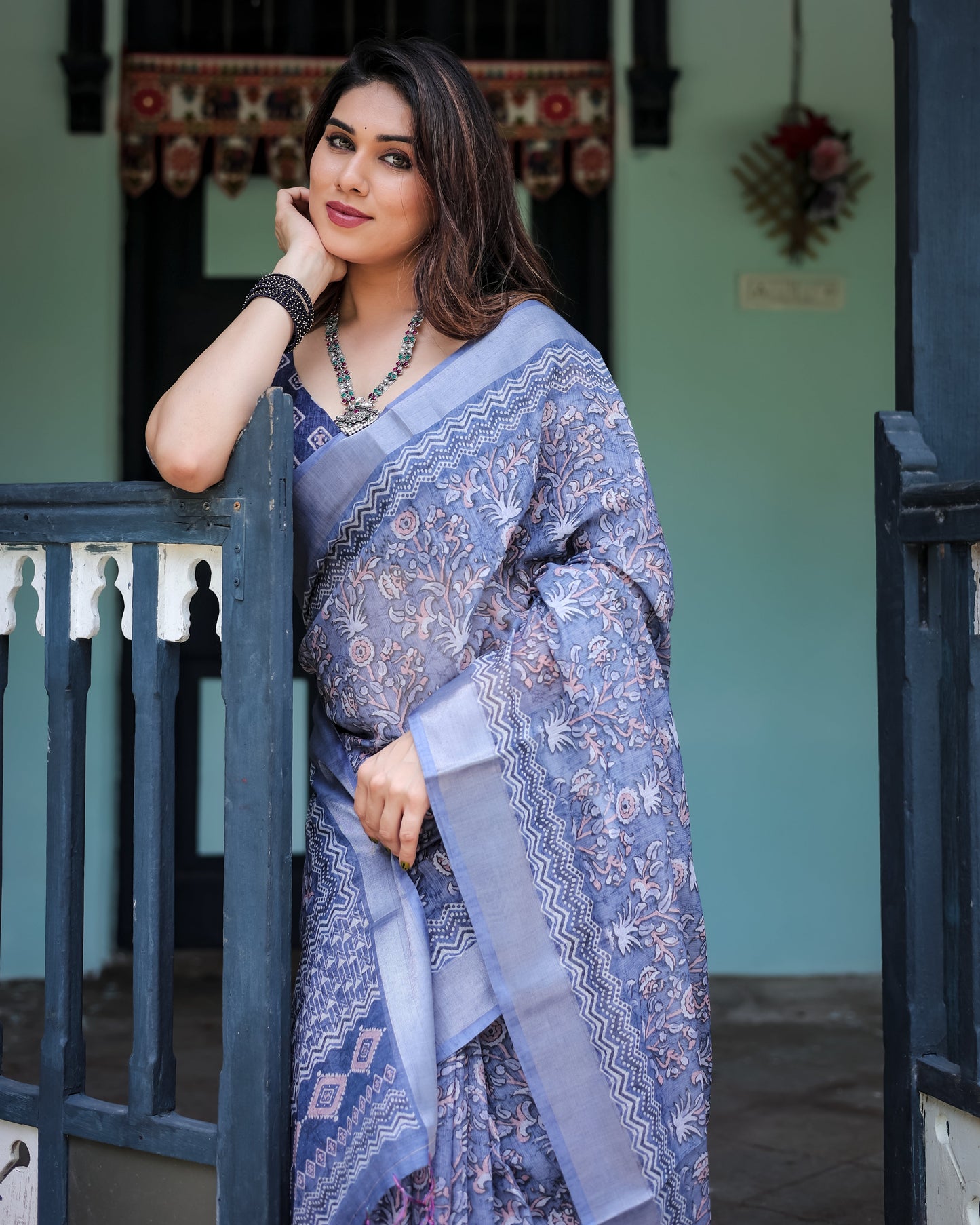 KASHVI PURE LINEN SAREE