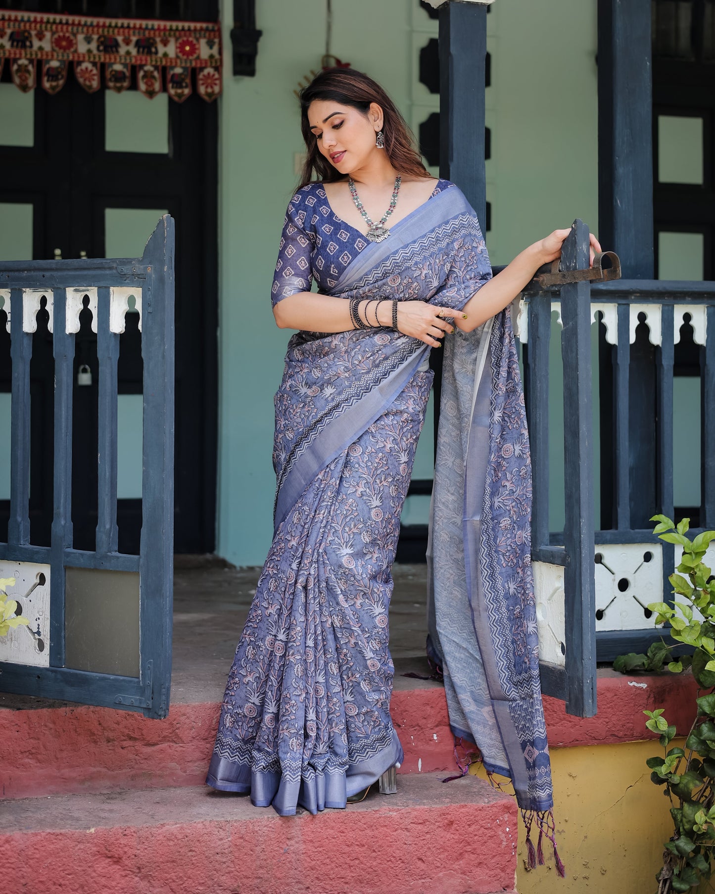 KASHVI PURE LINEN SAREE