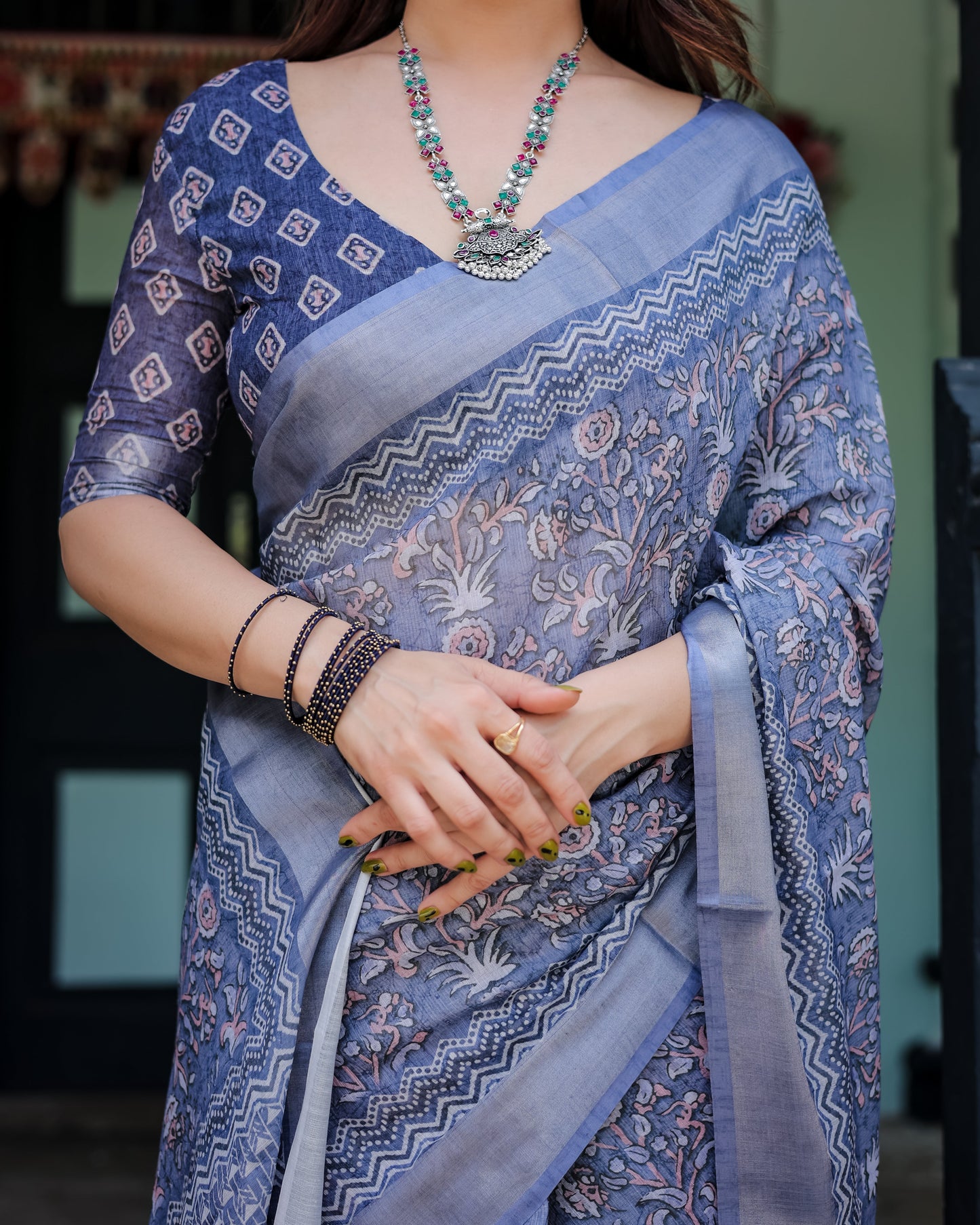 KASHVI PURE LINEN SAREE