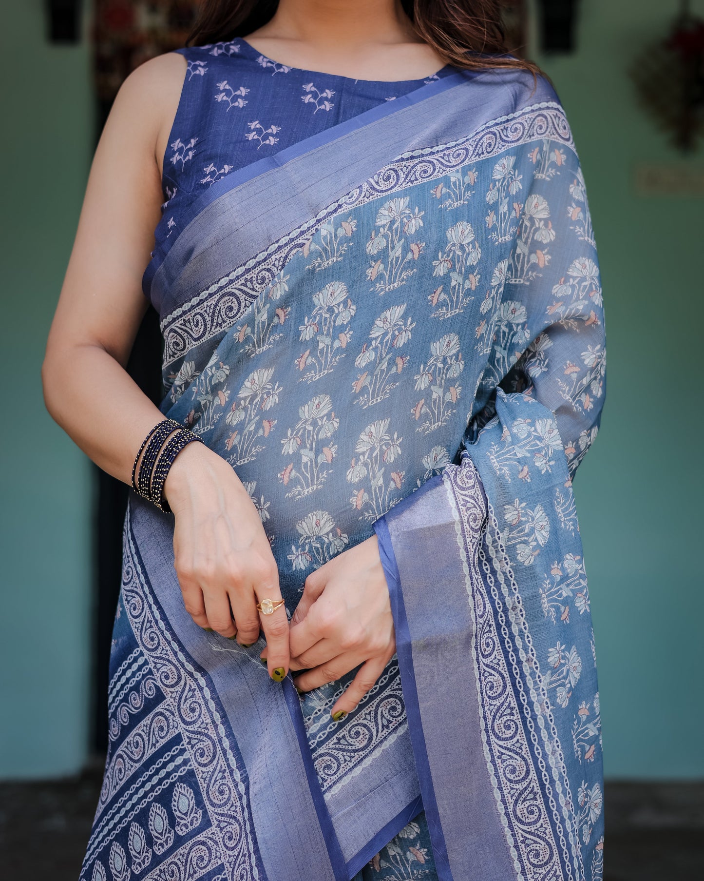 KASHVI PURE LINEN SAREE