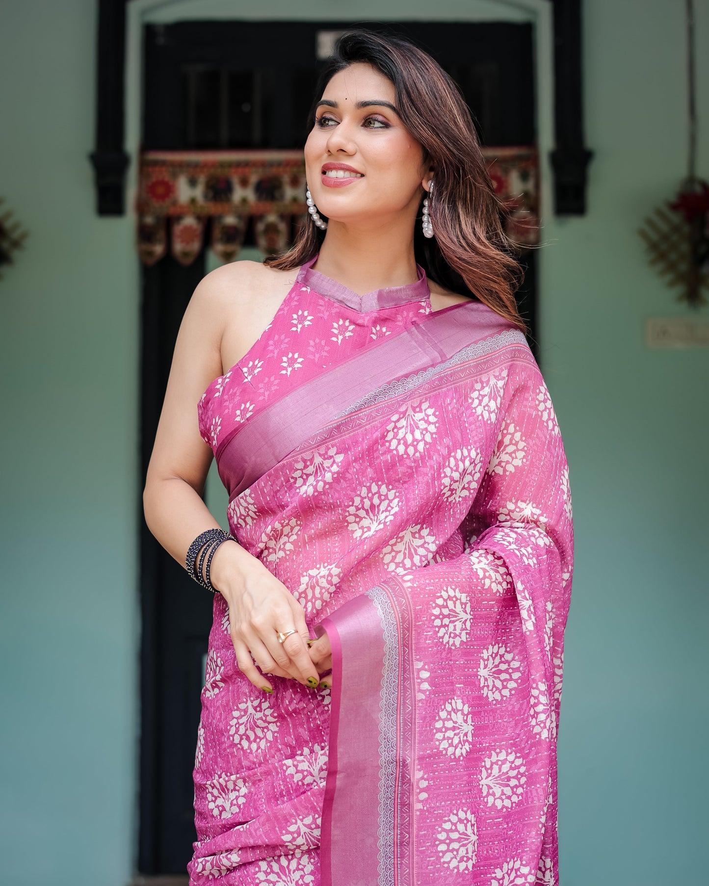 KASHVI PURE LINEN SAREE