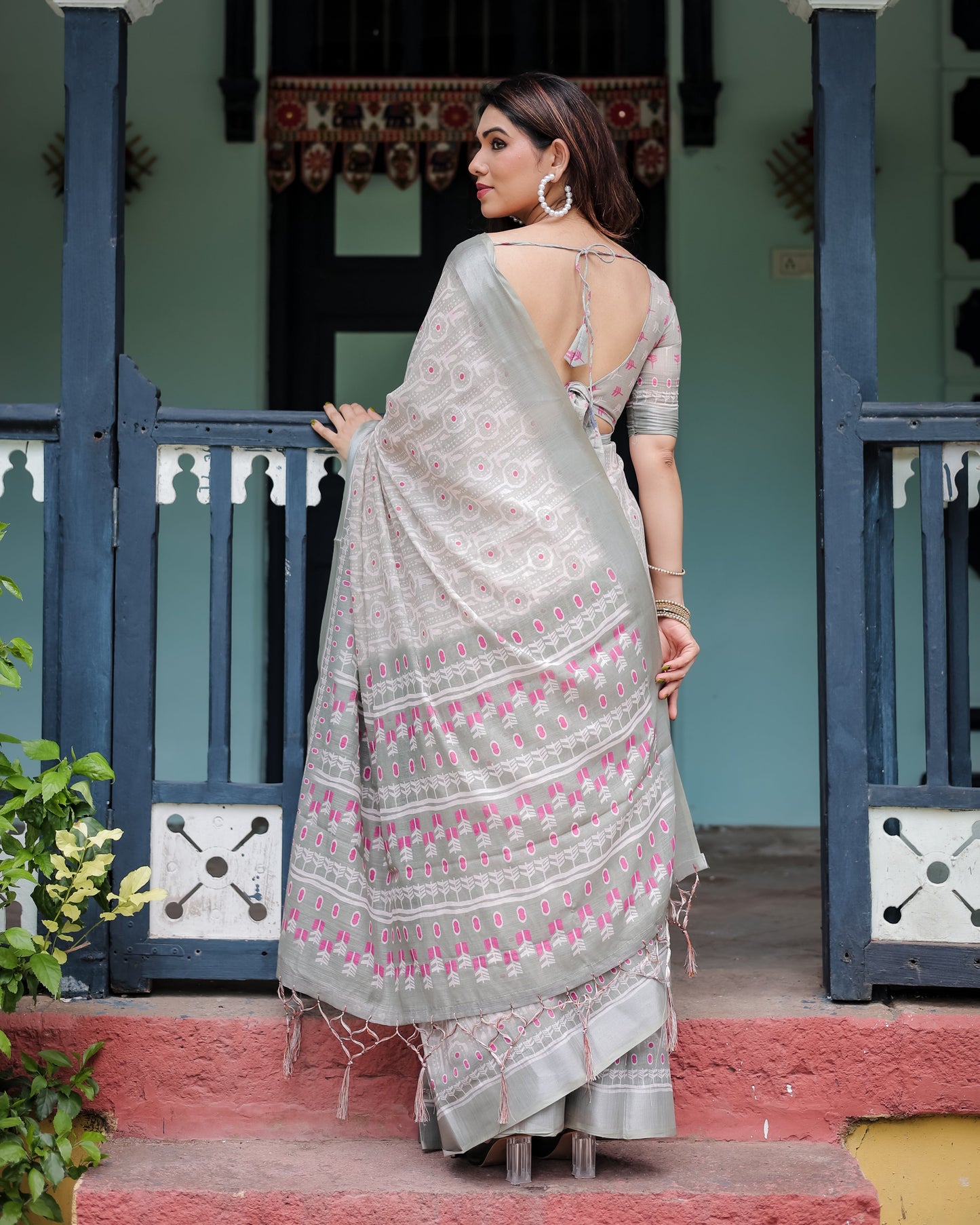 KASHVI PURE LINEN SAREE