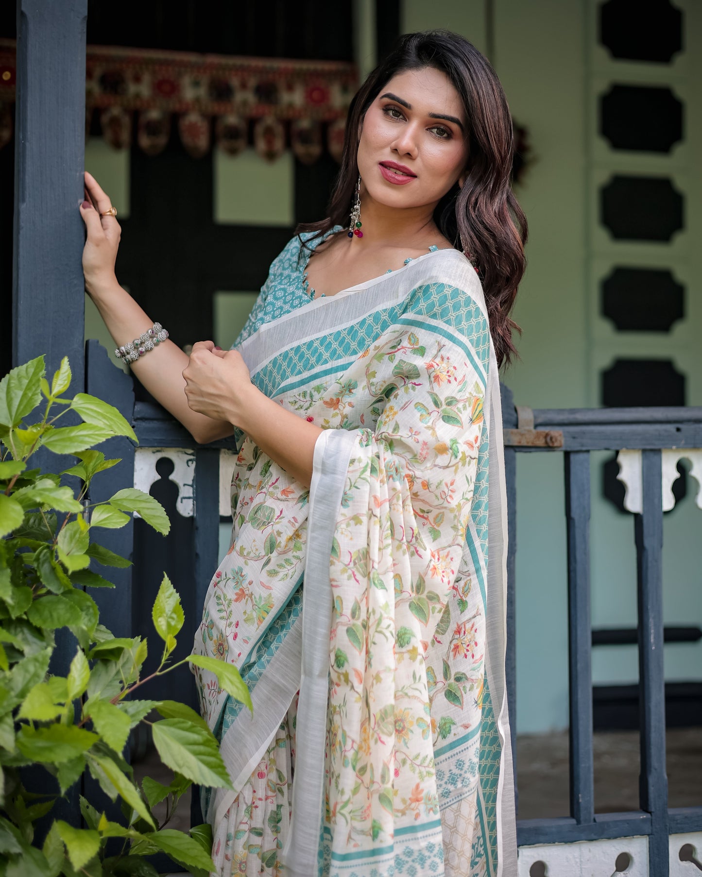 KASHVI PURE LINEN SAREE
