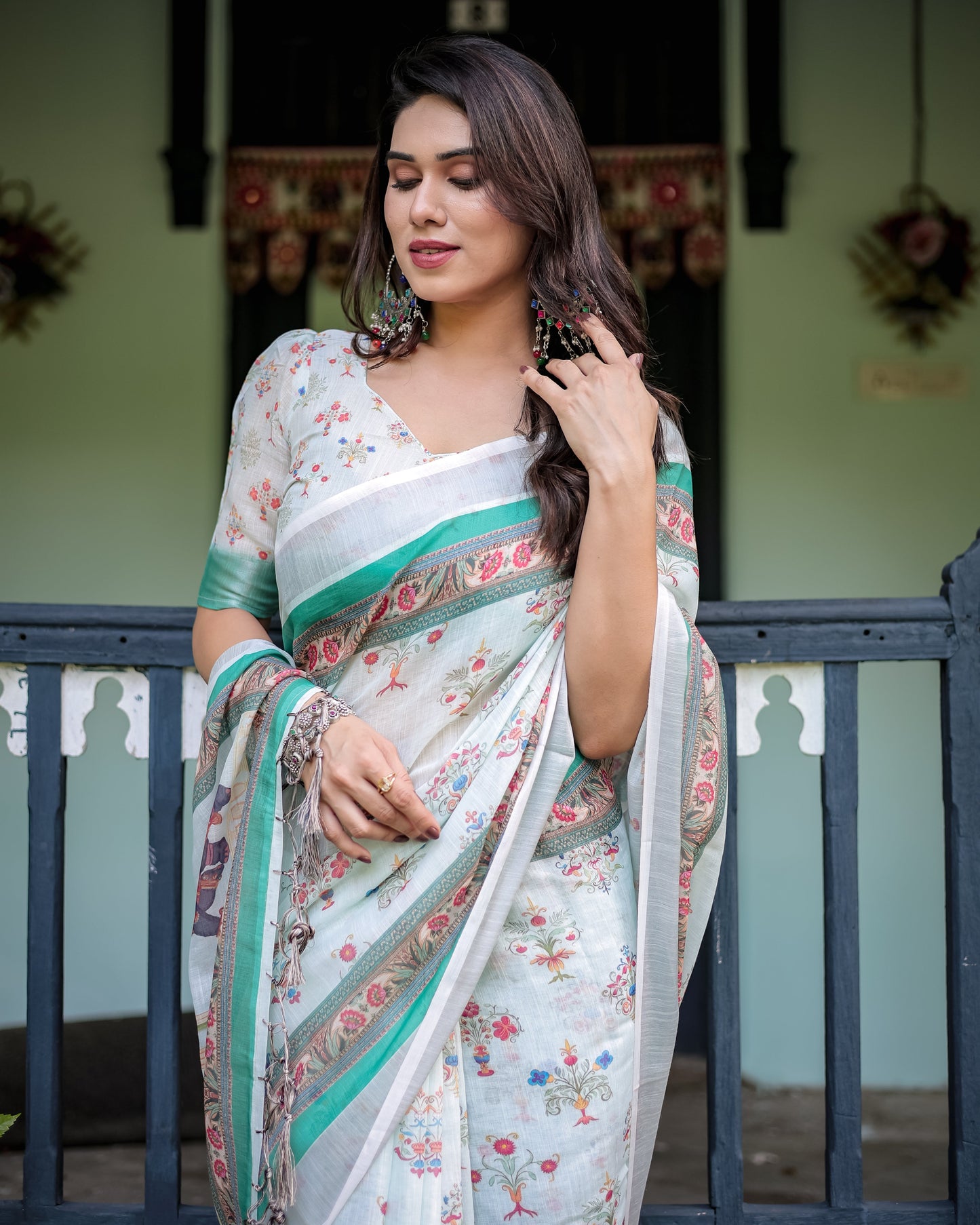 KASHVI PURE LINEN SAREE