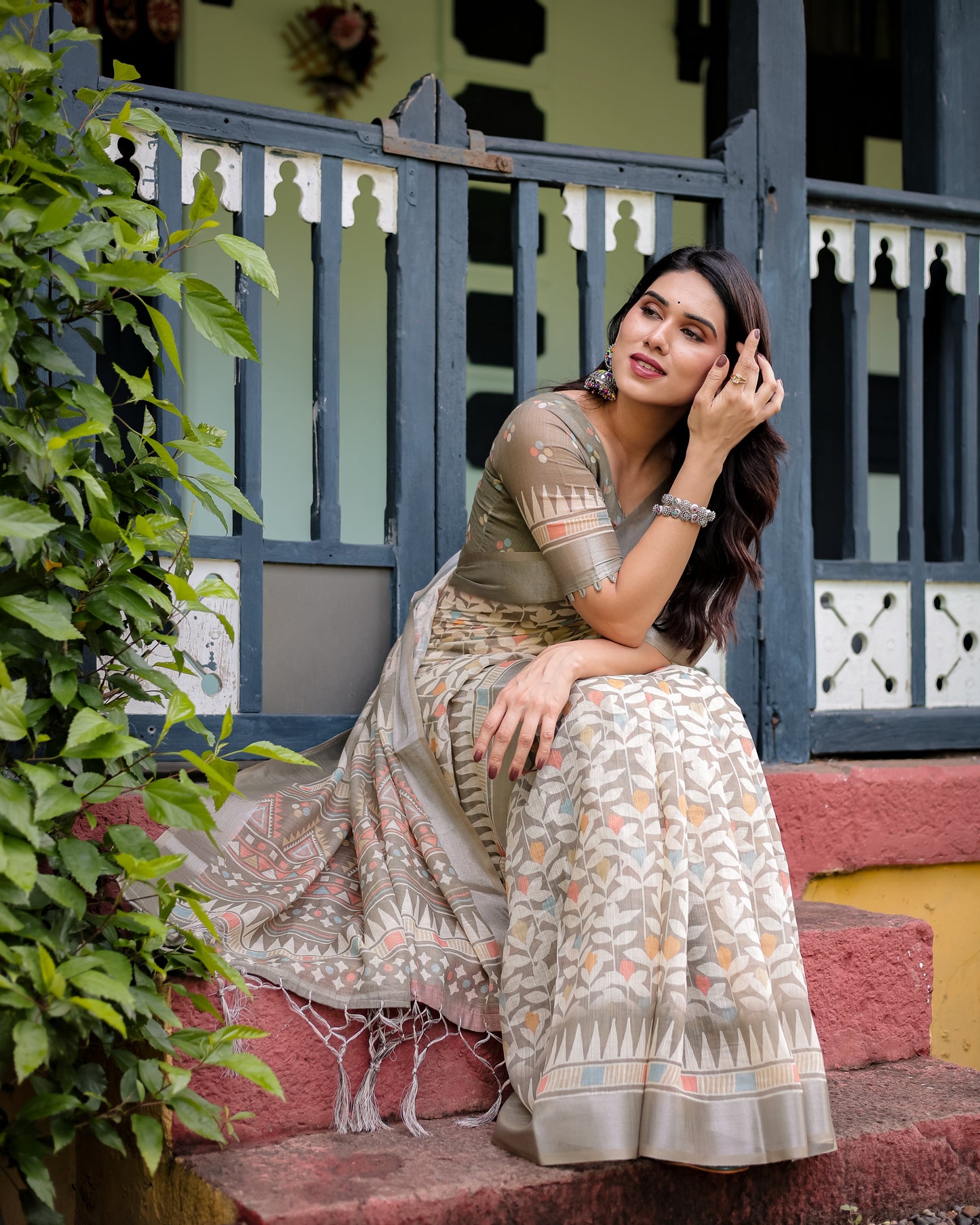 KASHVI PURE LINEN SAREE