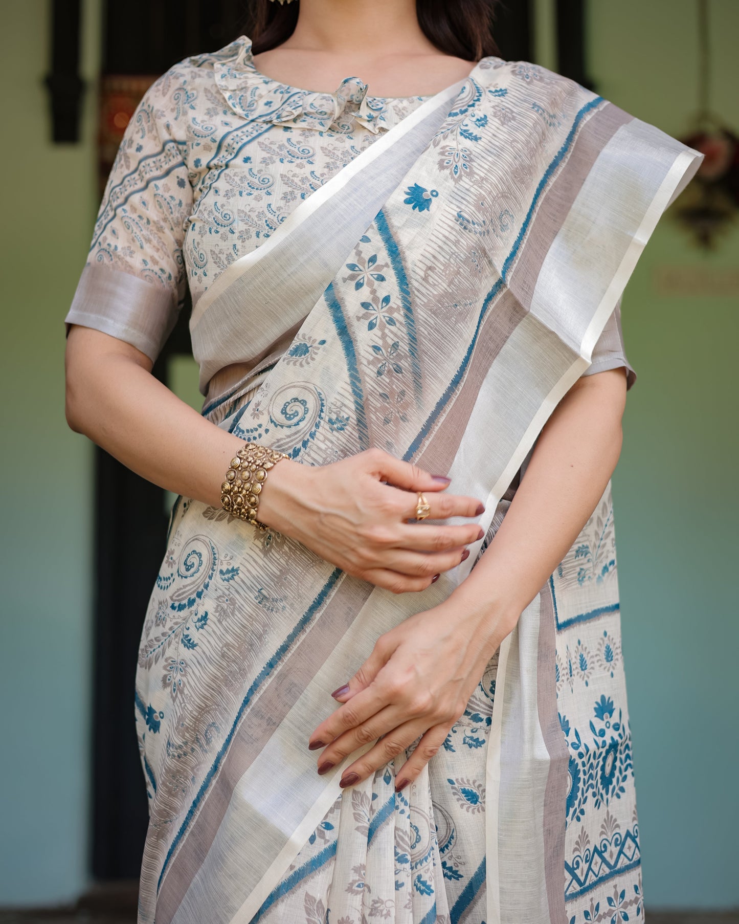 KASHVI PURE LINEN SAREE