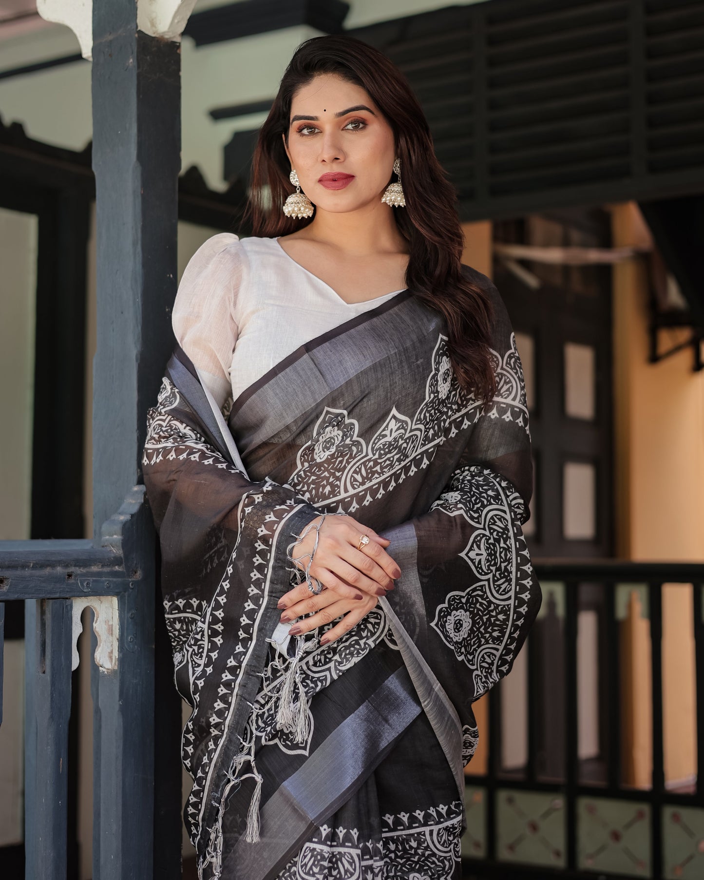 KASHVI PURE LINEN SAREE