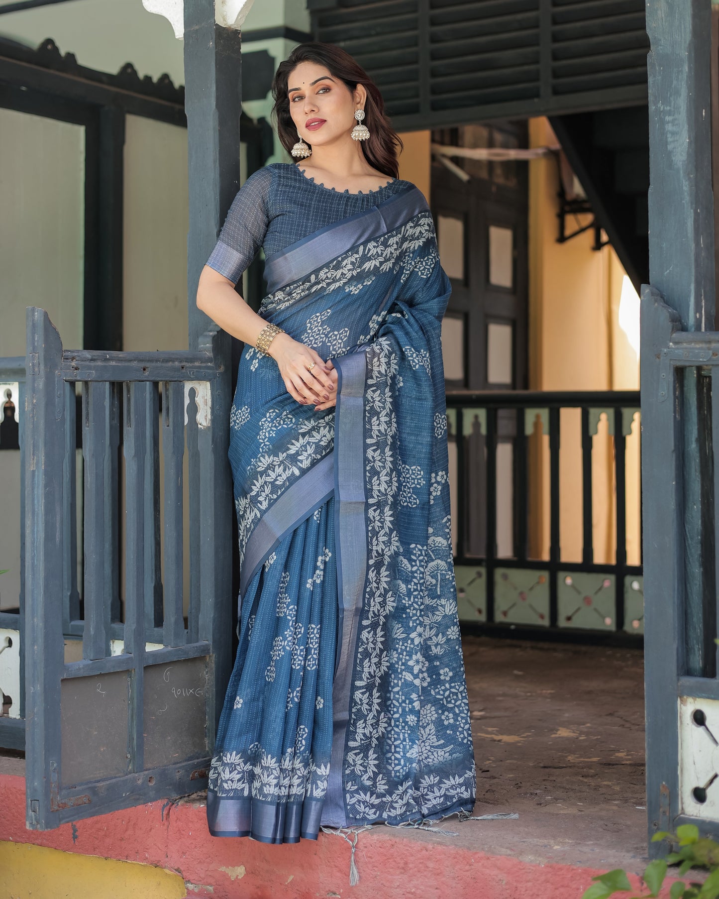 KASHVI PURE LINEN SAREE