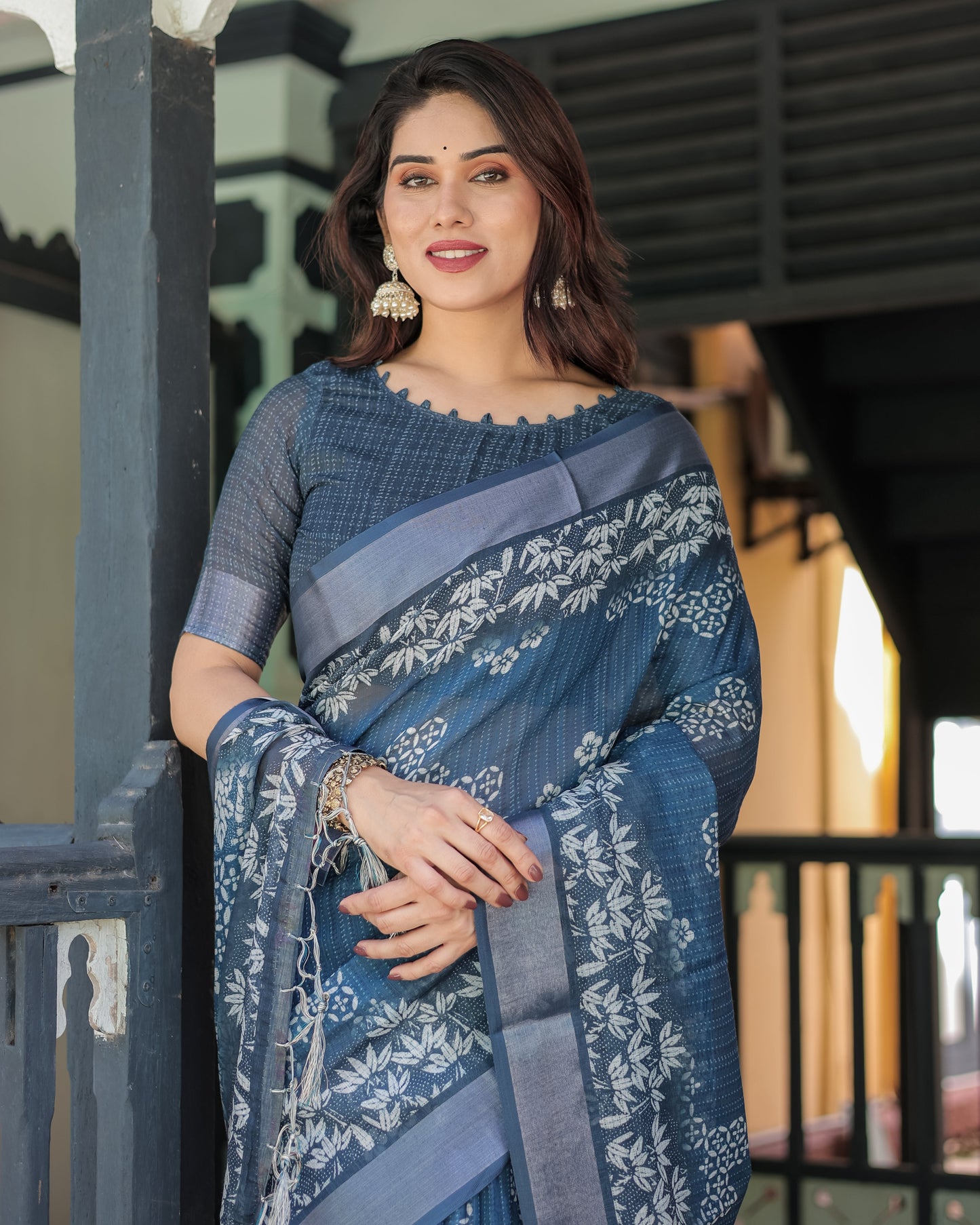 KASHVI PURE LINEN SAREE