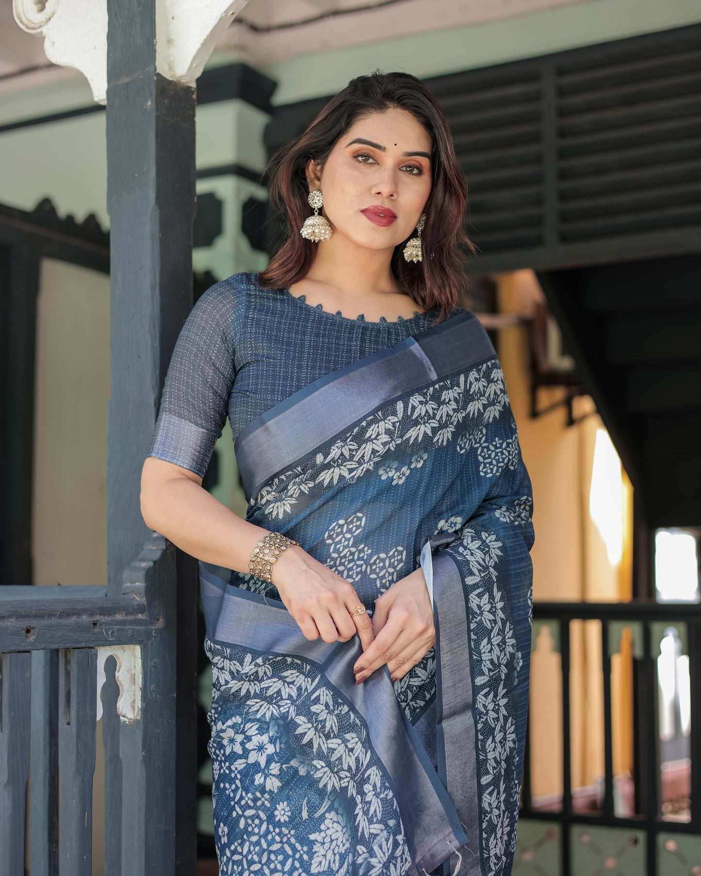 KASHVI PURE LINEN SAREE