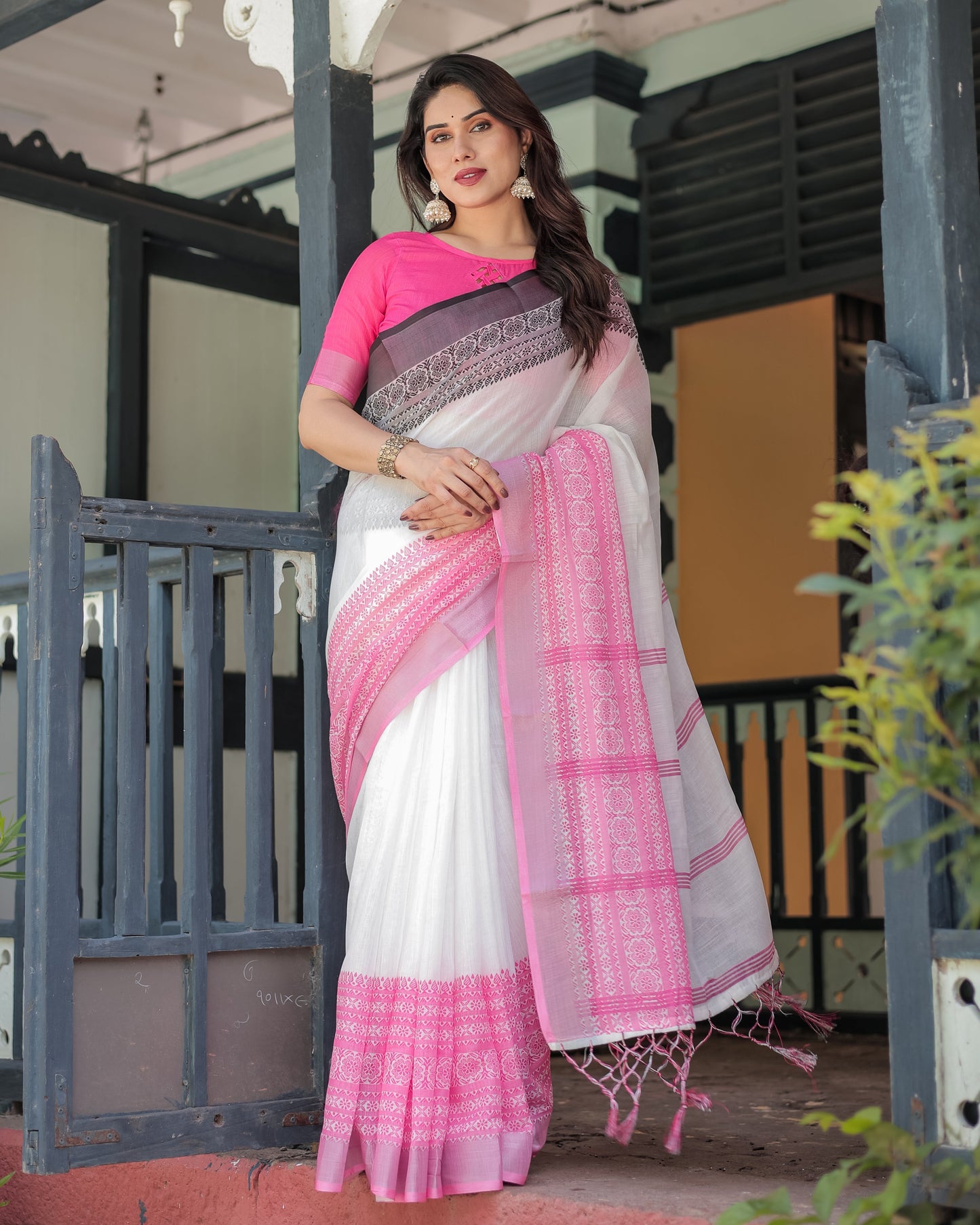 KASHVI PURE LINEN SAREE