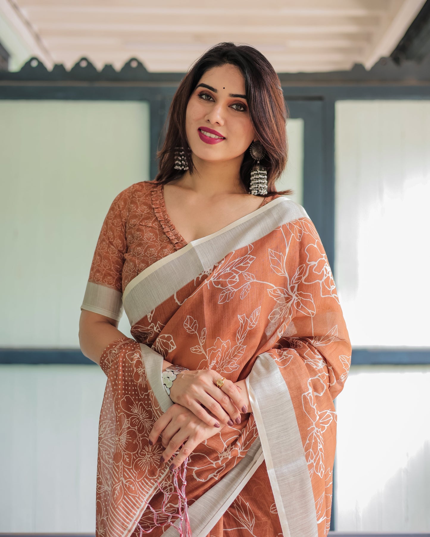 KASHVI PURE LINEN SAREE