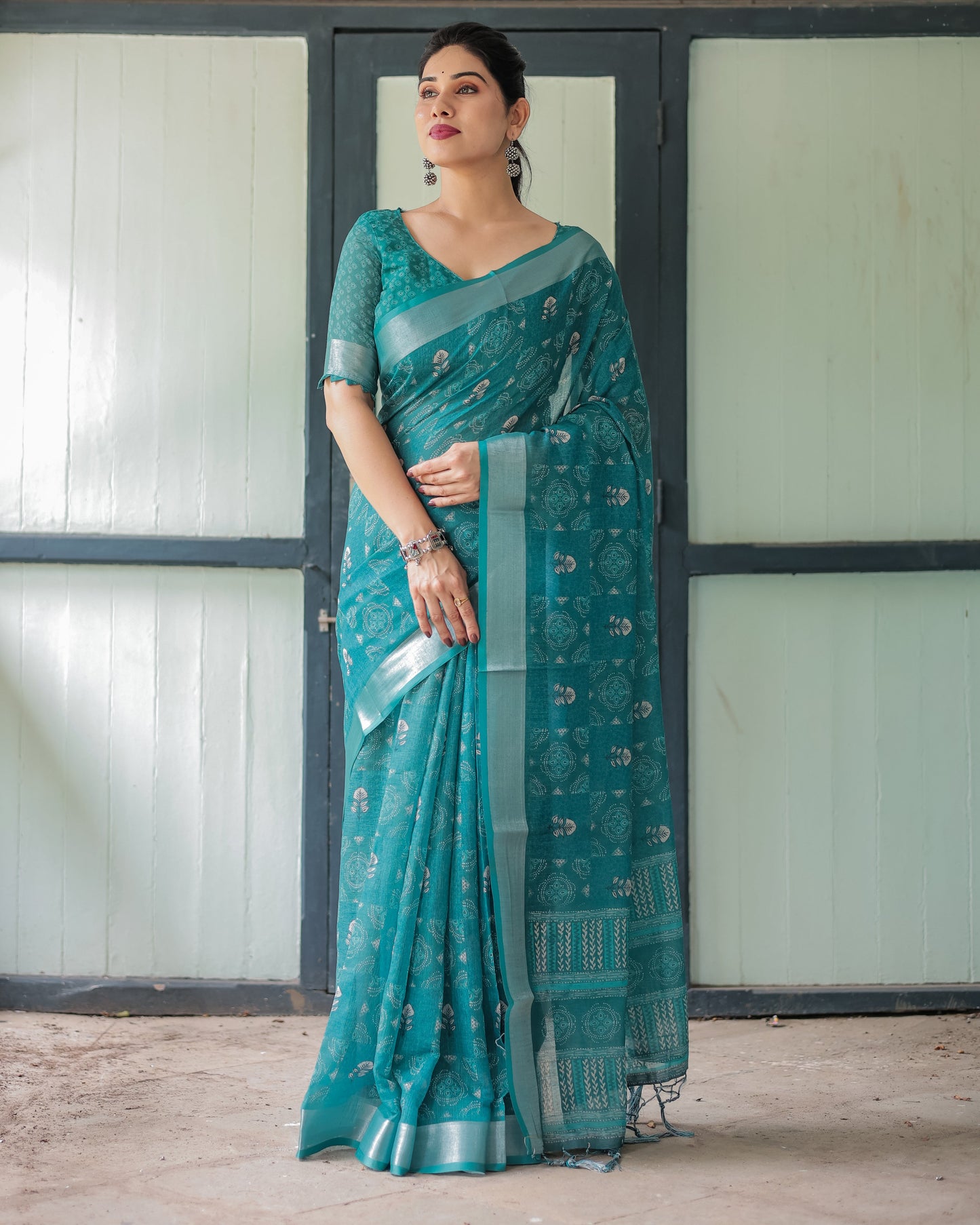 KASHVI PURE LINEN SAREE