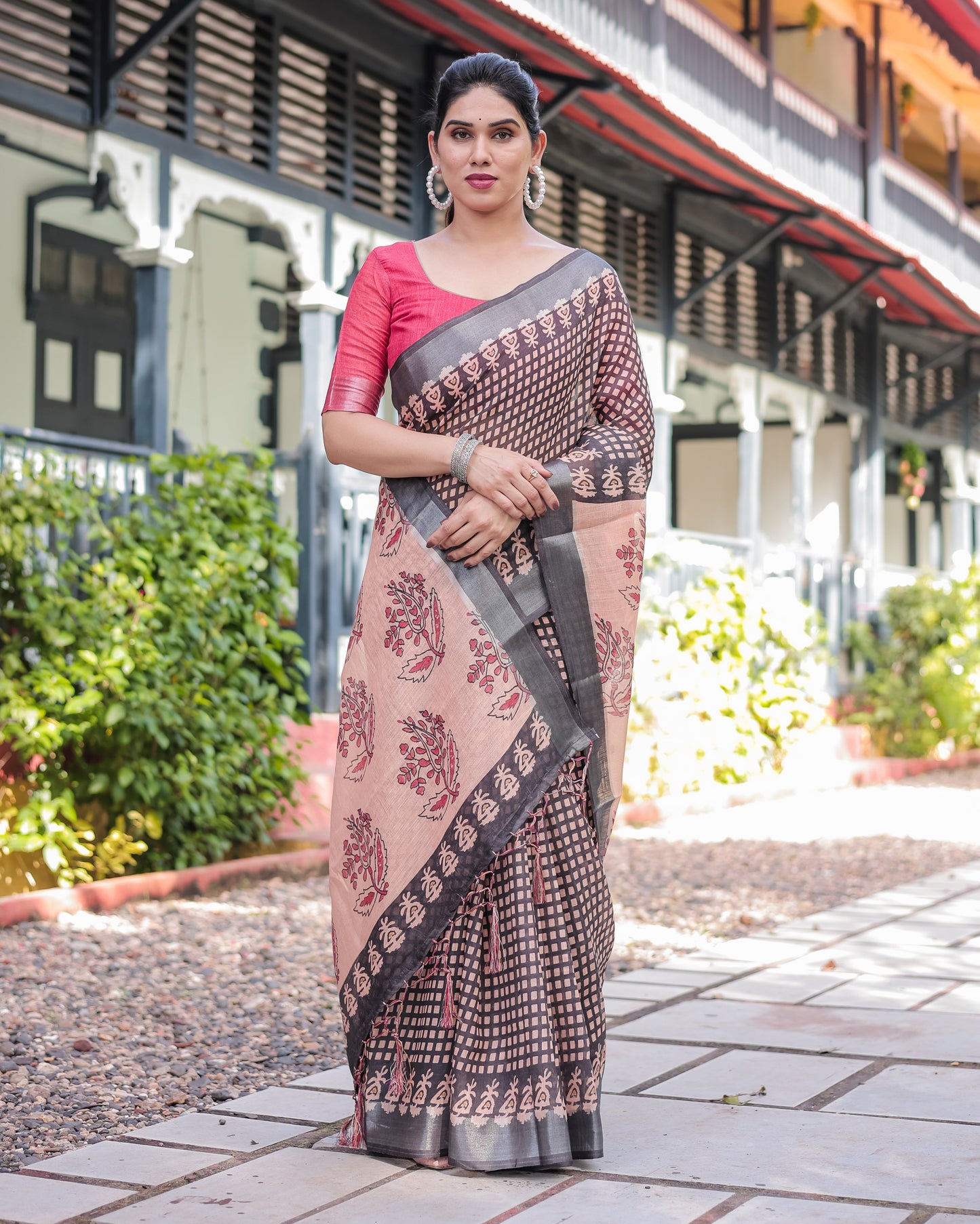 KASHVI PURE LINEN SAREE