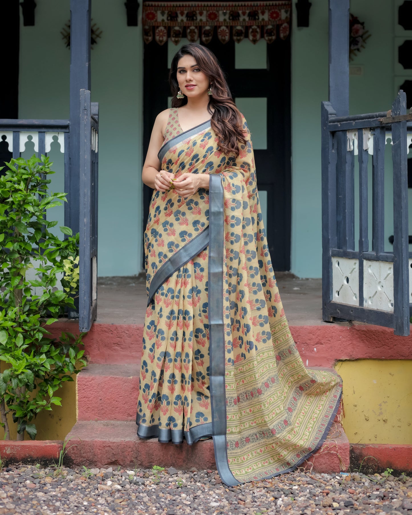KASHVI PURE LINEN SAREE