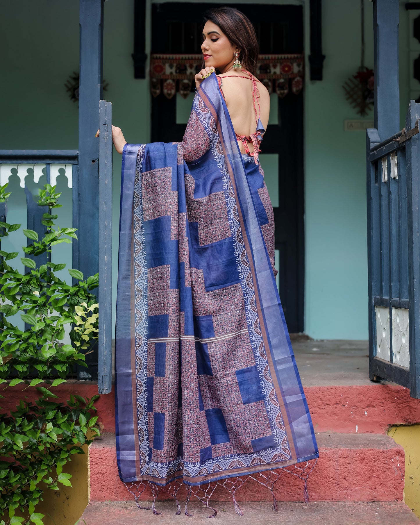 KASHVI PURE LINEN SAREE