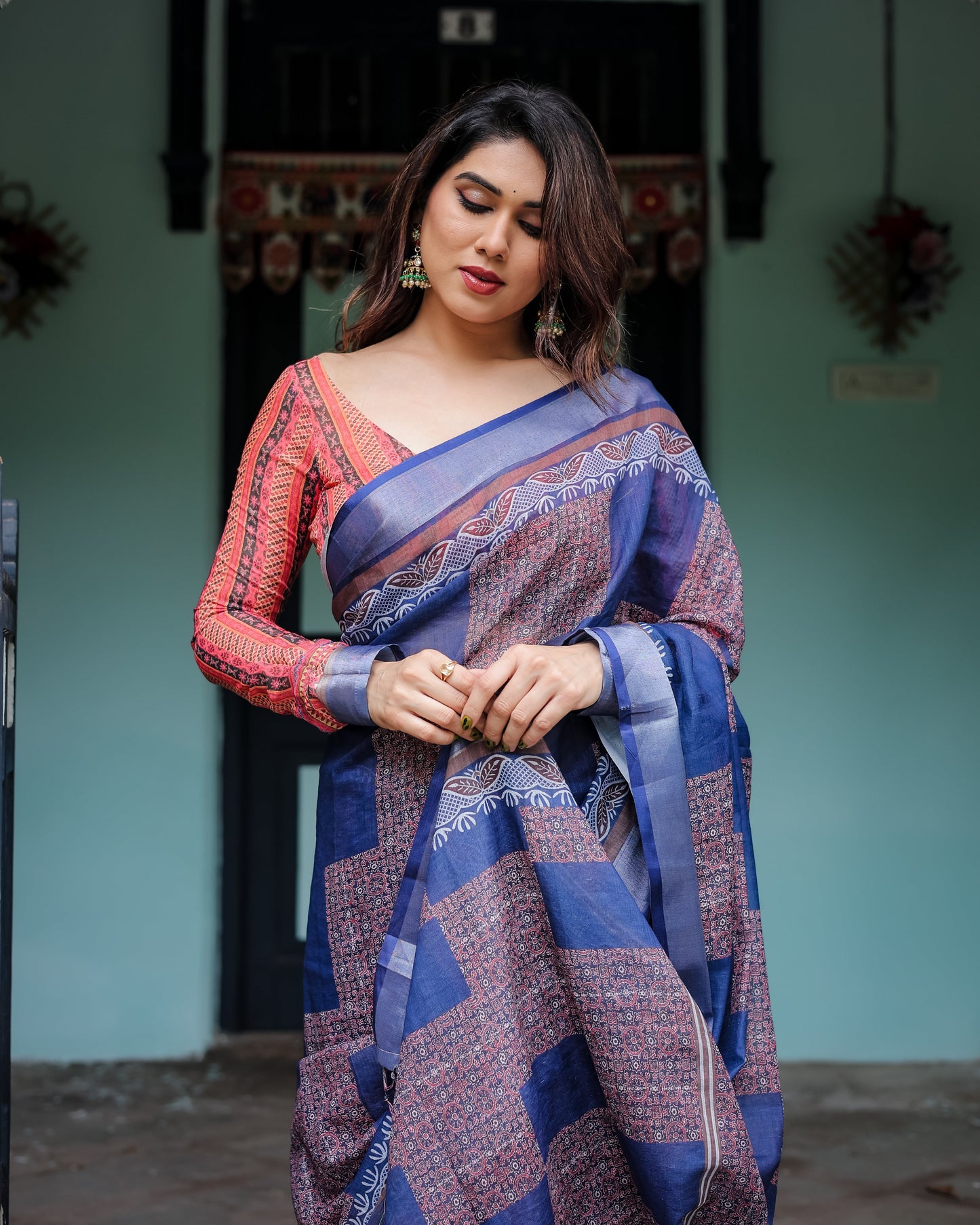 KASHVI PURE LINEN SAREE