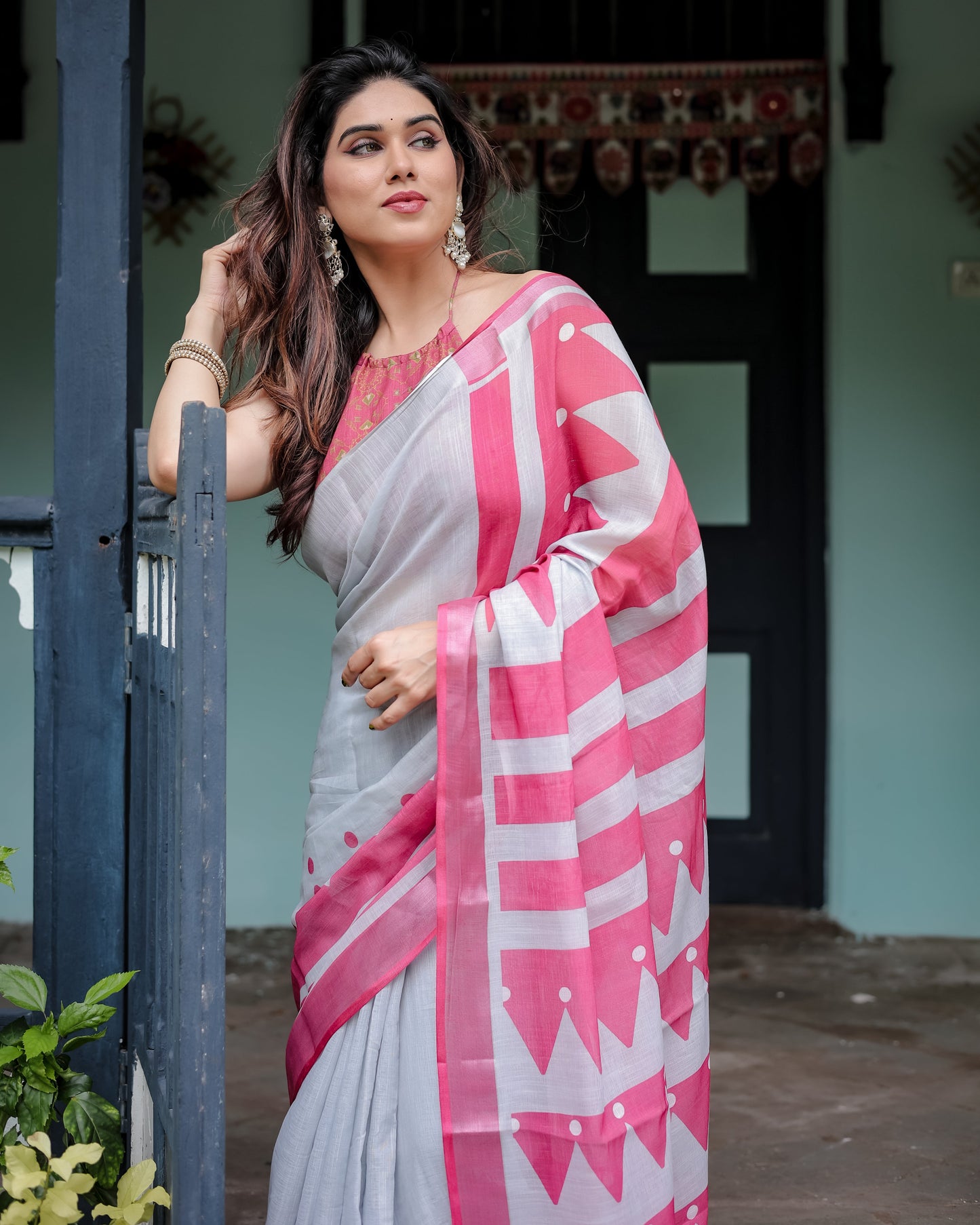 KASHVI PURE LINEN SAREE