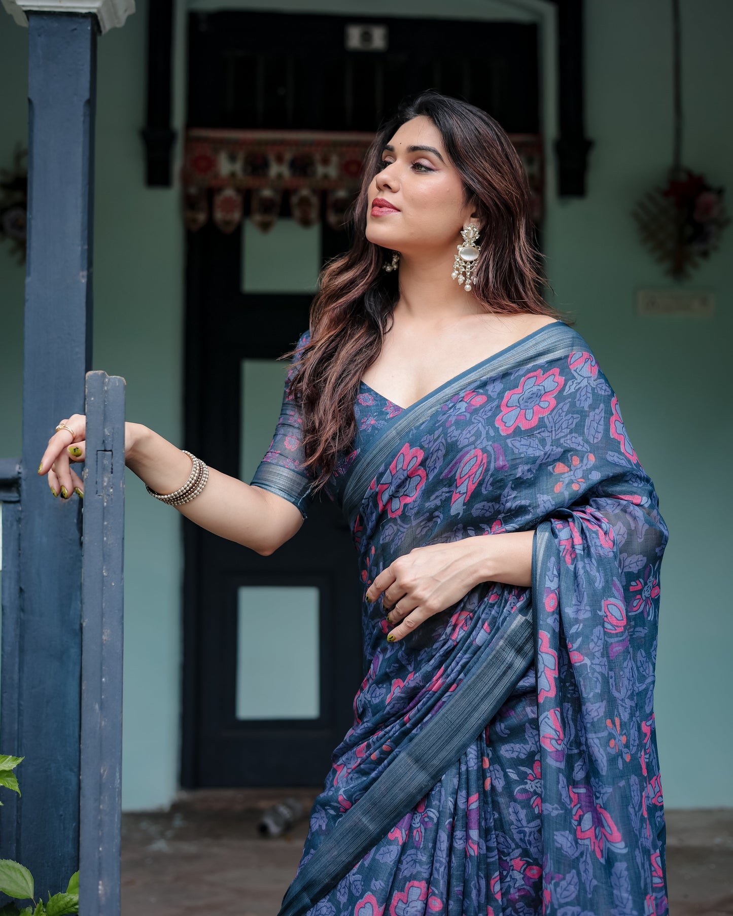 KASHVI PURE LINEN SAREE