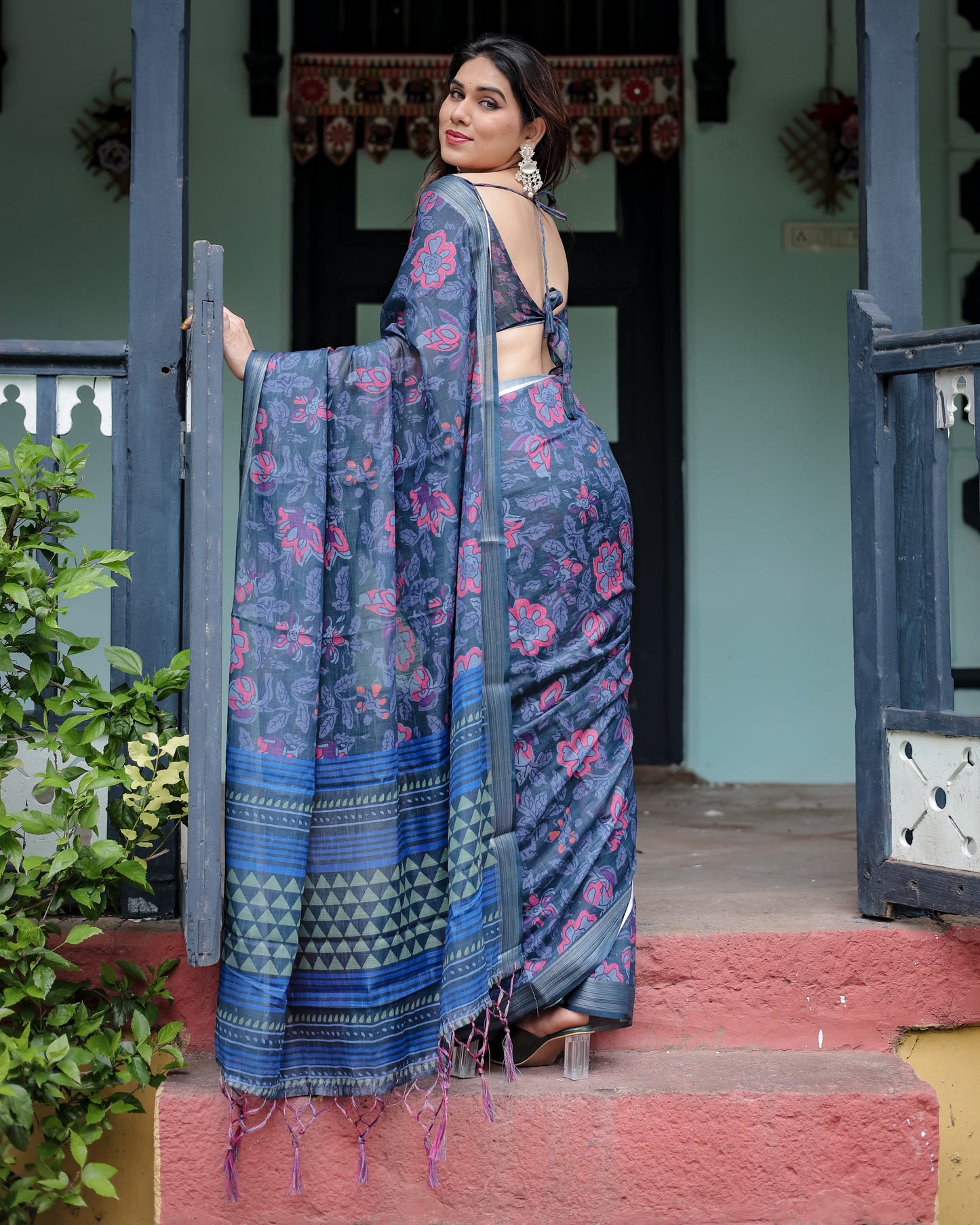 KASHVI PURE LINEN SAREE
