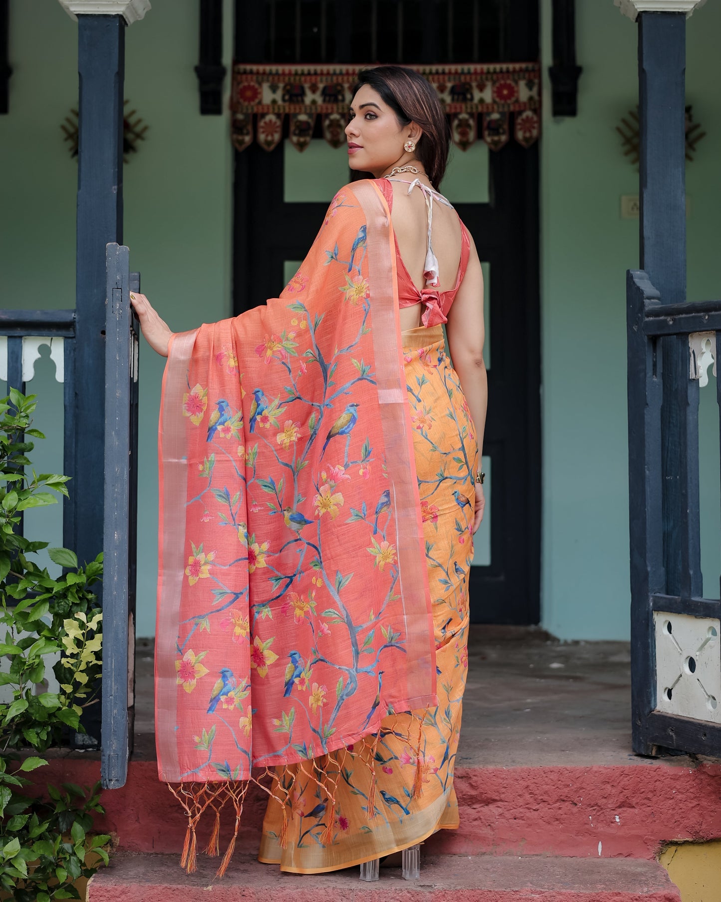 KASHVI PURE LINEN SAREE