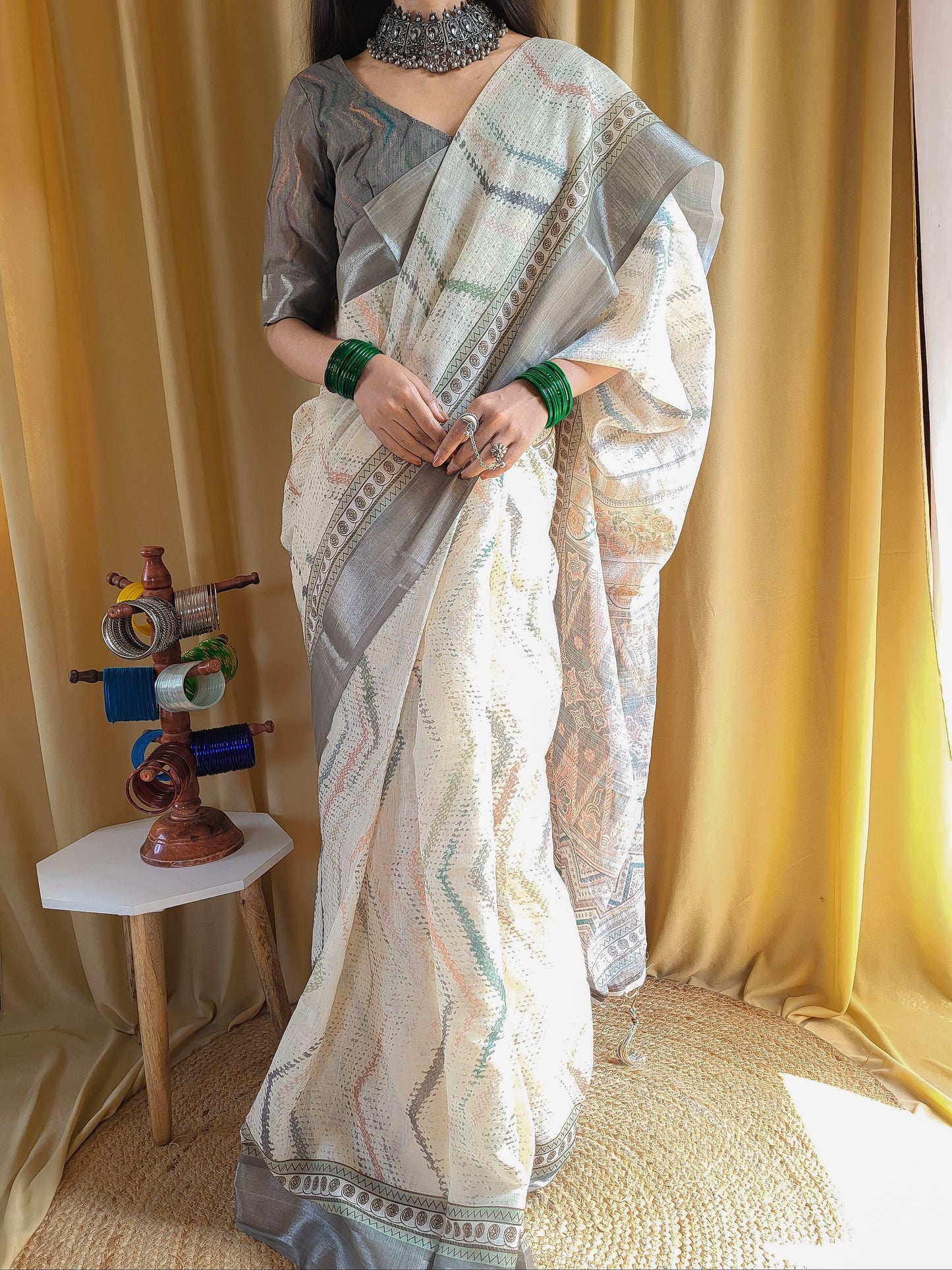 KASHVI PURE LINEN SAREE