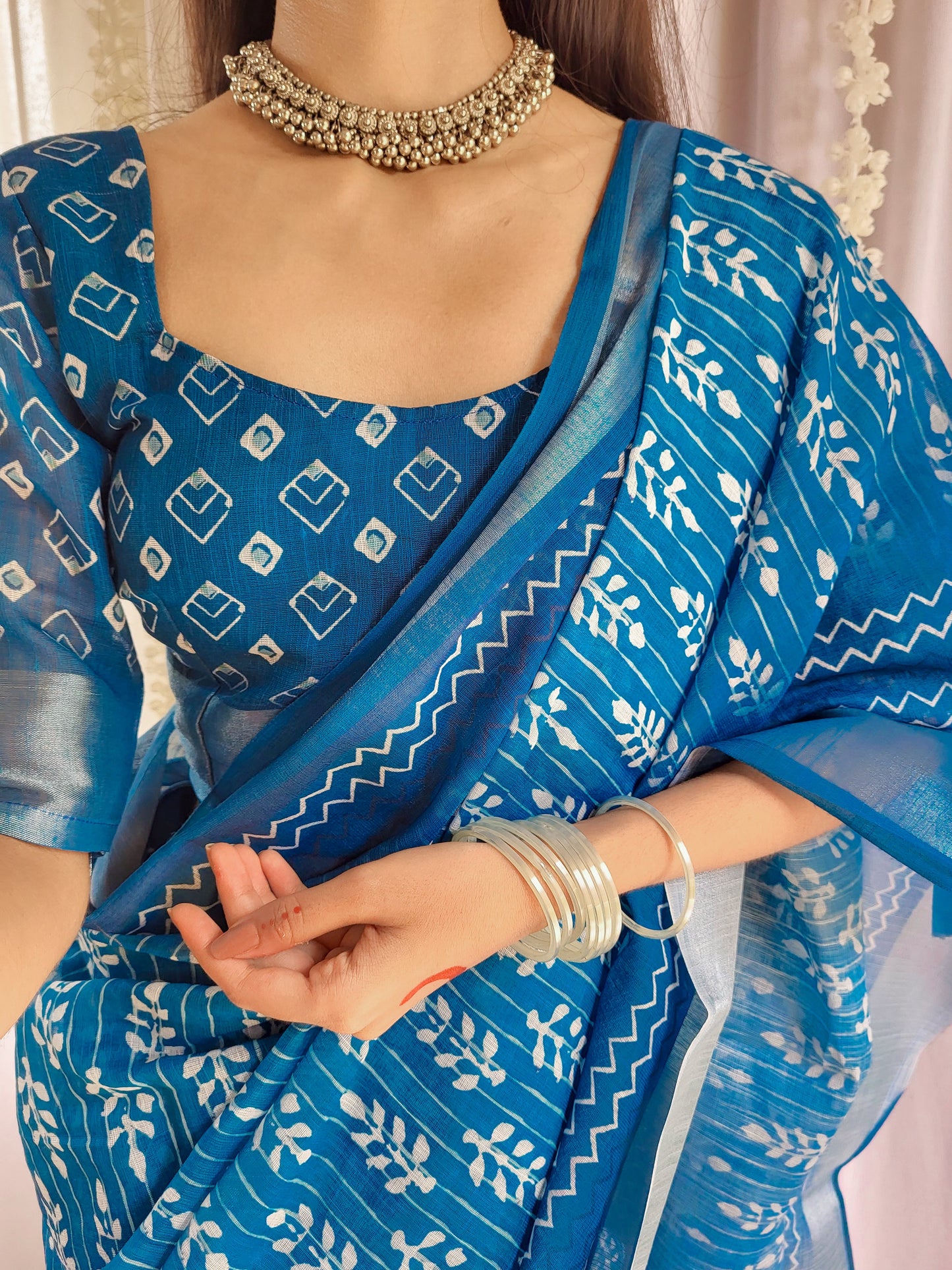 KASHVI PURE LINEN SAREE