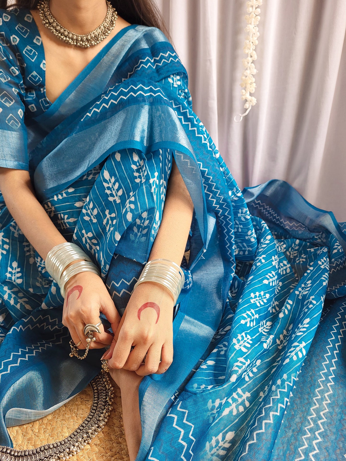 KASHVI PURE LINEN SAREE
