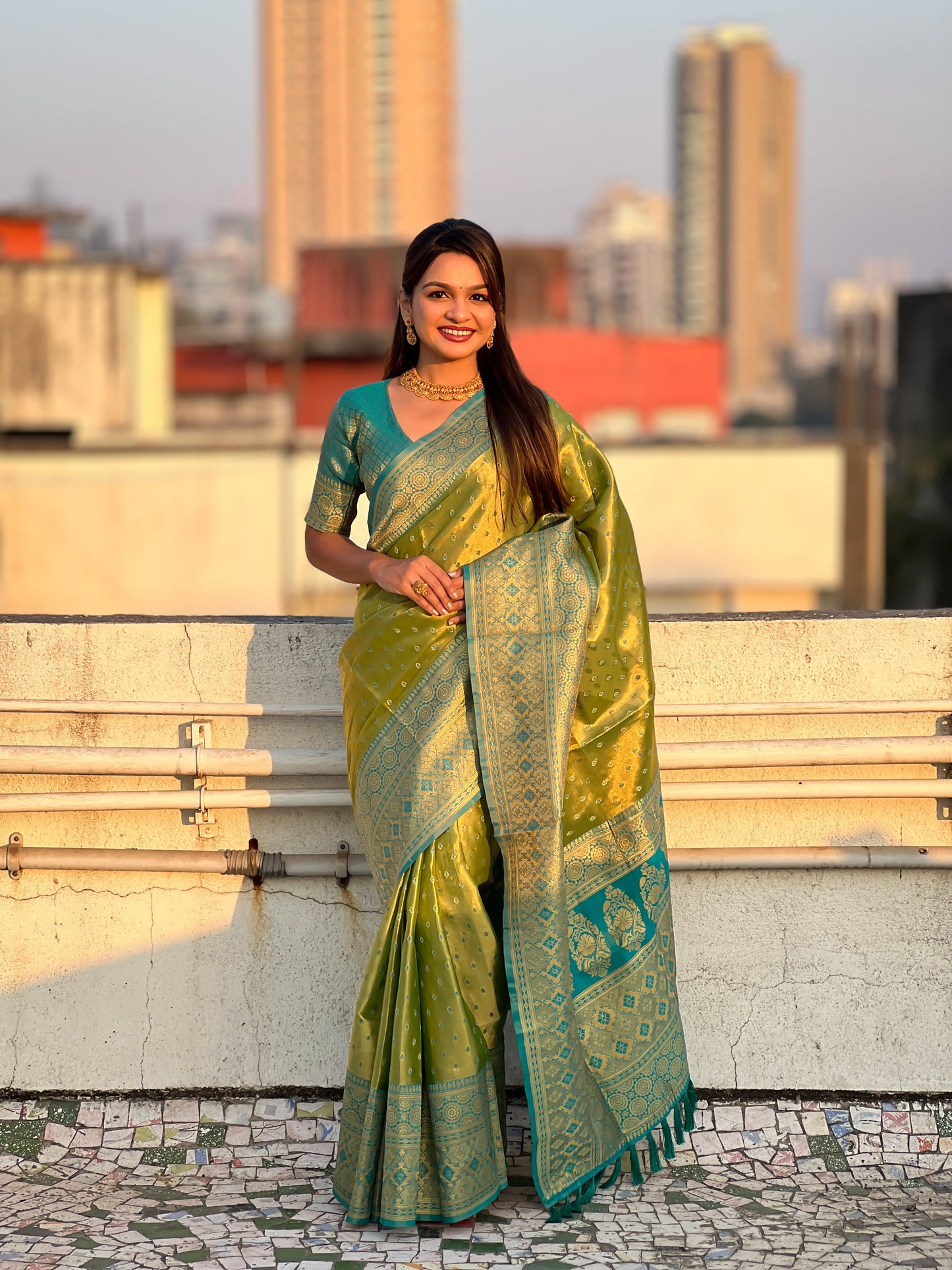 KAVERI TISSUE SAREE