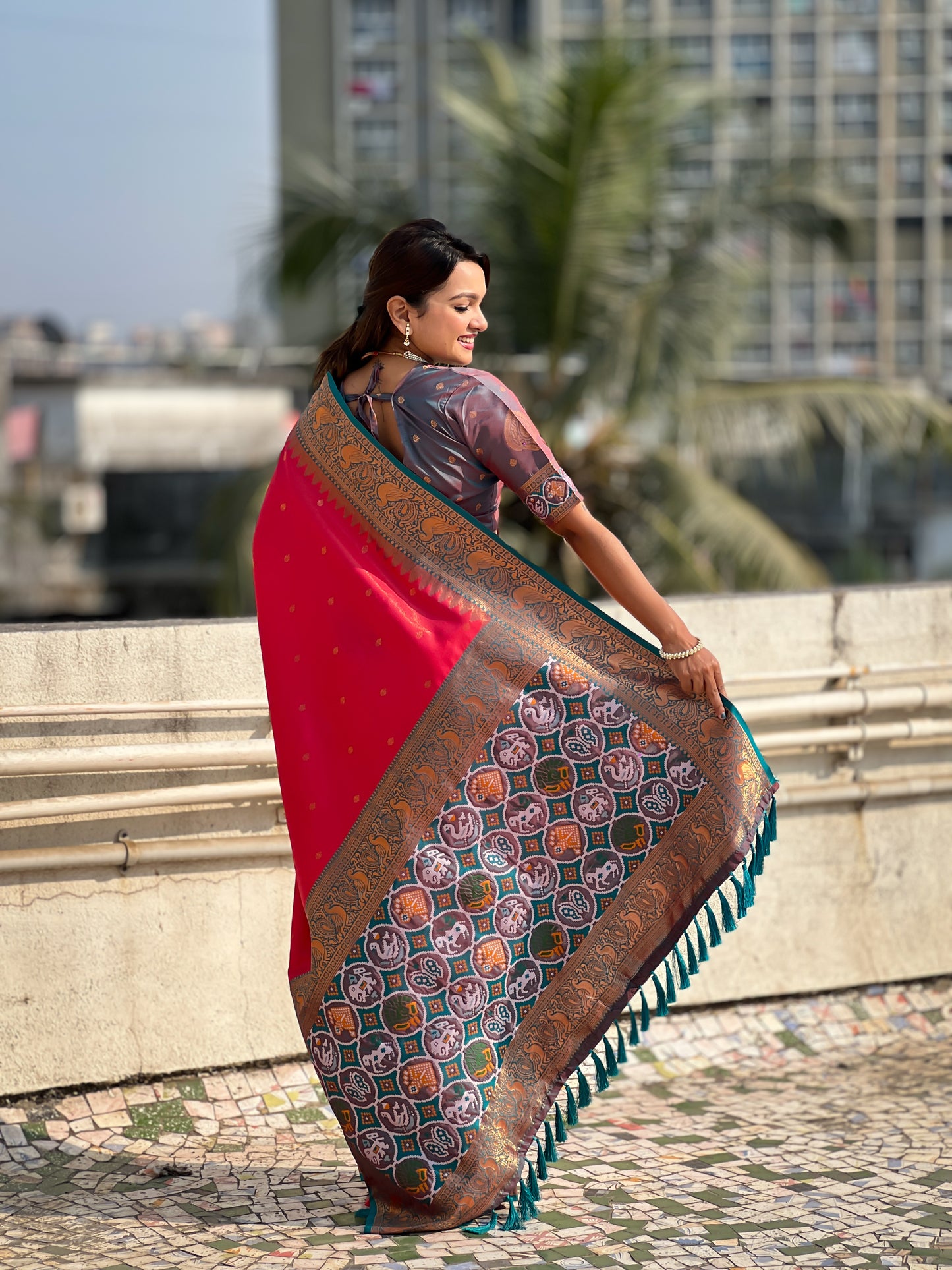 TISSUE PATOLA SAREE