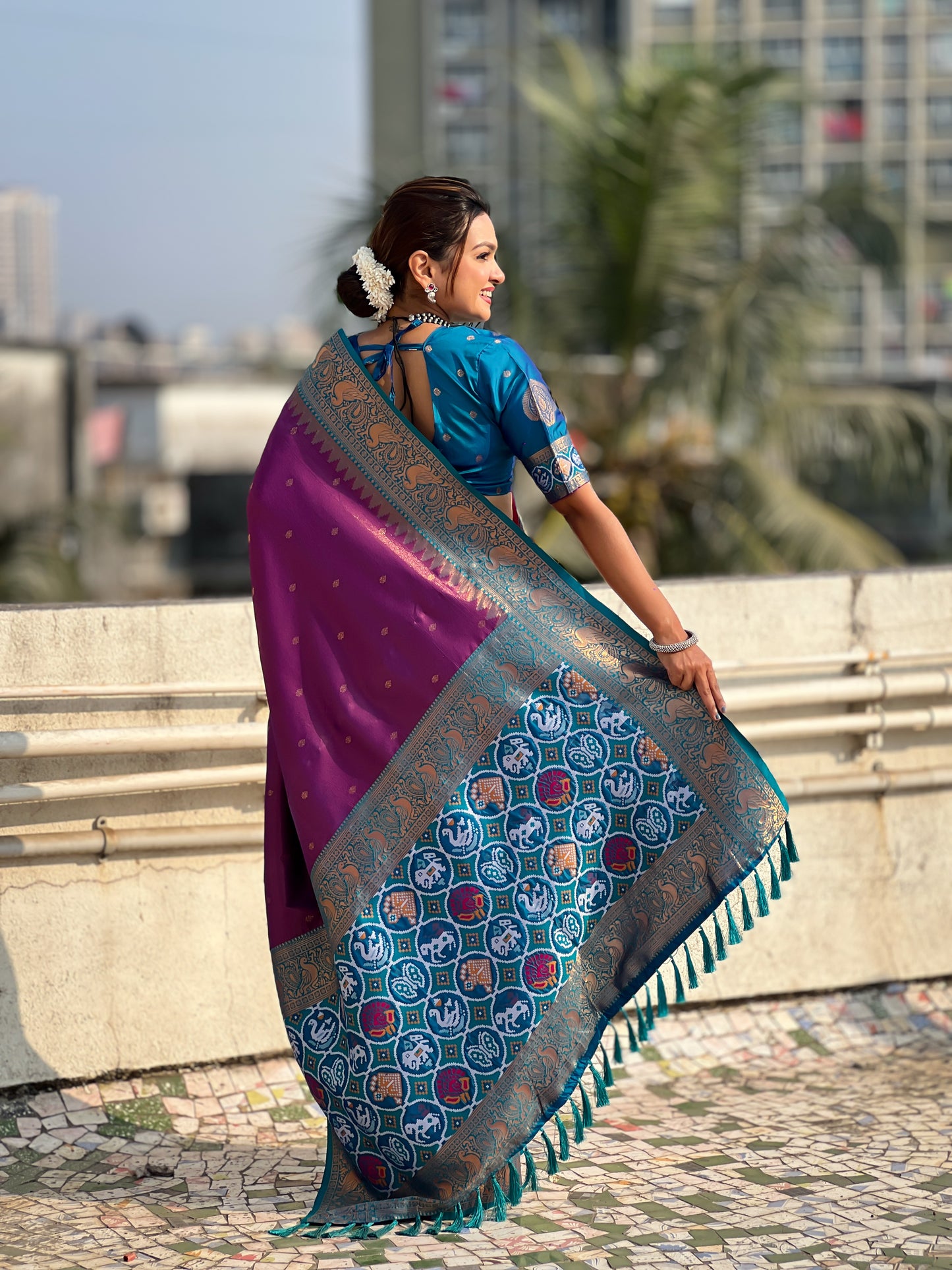 TISSUE PATOLA SAREE