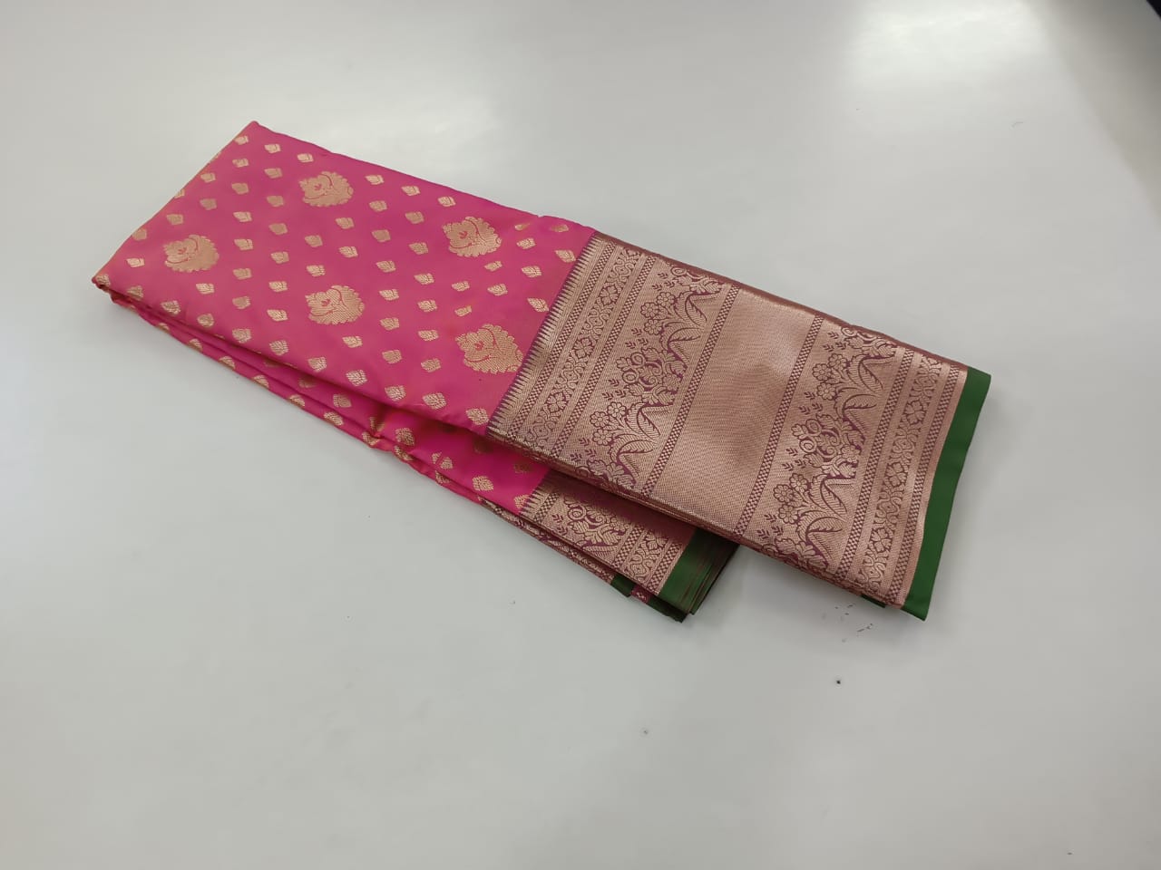 Kanjivaram Butta Saree