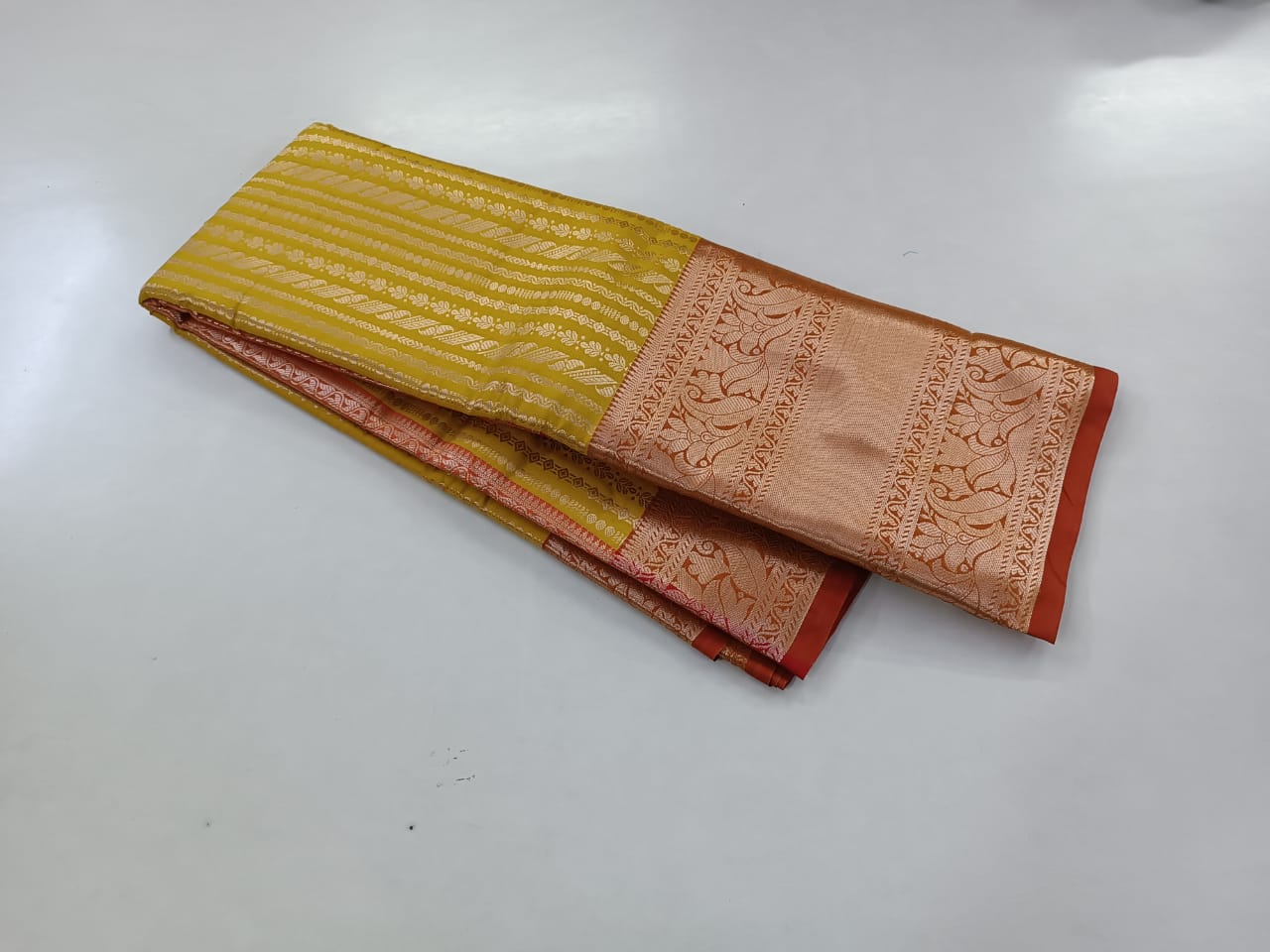 Kanjivaram Butta Saree