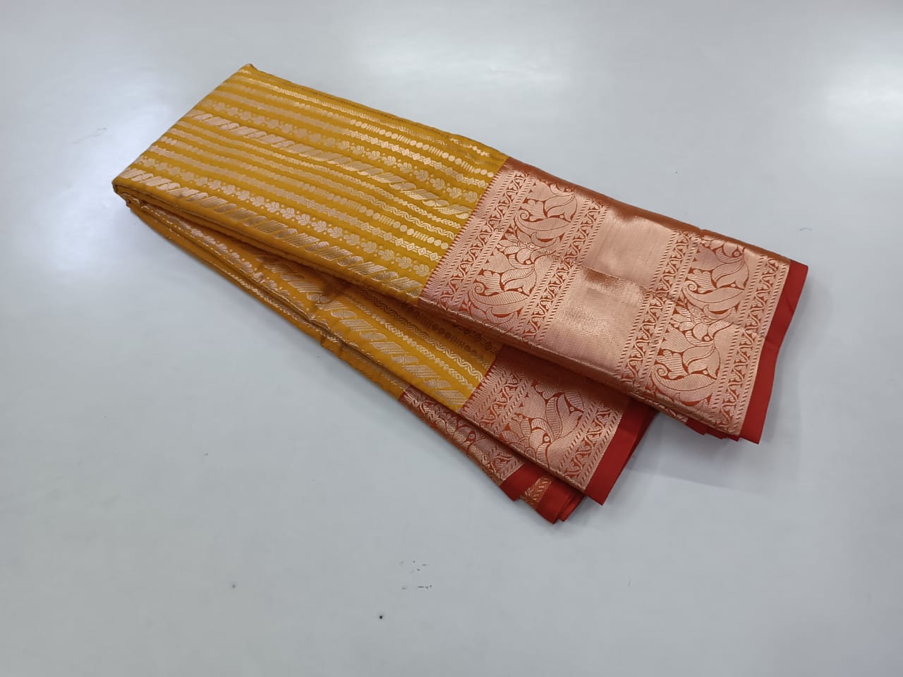 Kanjivaram Butta Saree