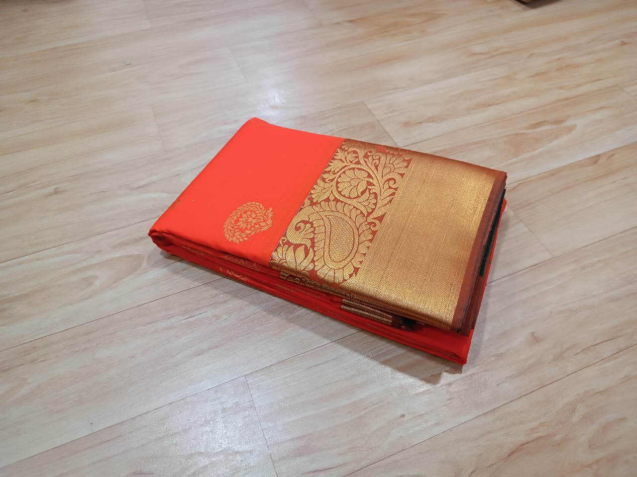 Kanjivaram Butta Saree