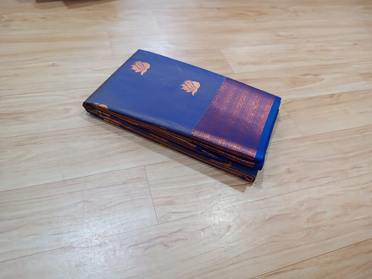 Kanjivaram Butta Saree