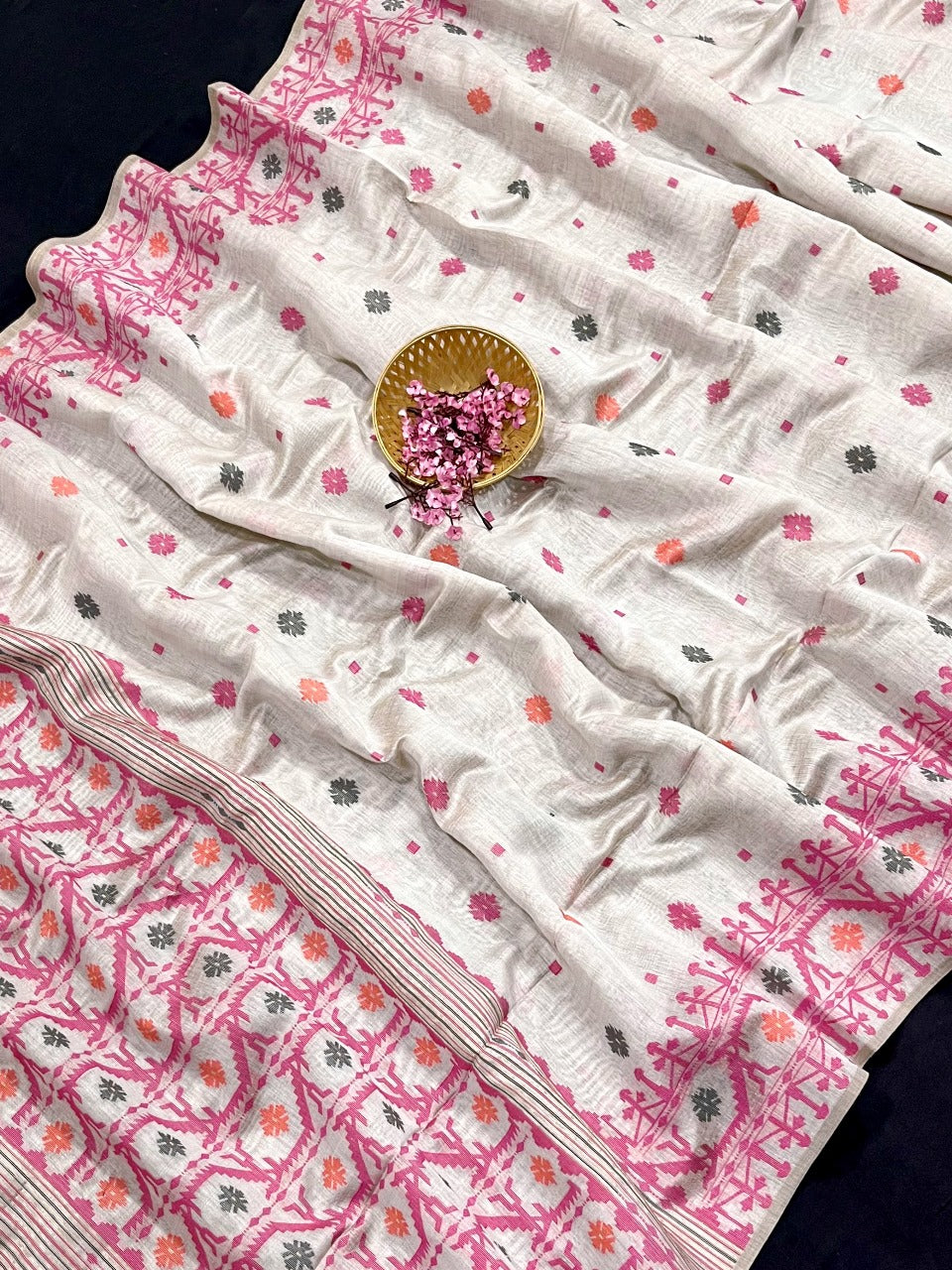 VAMIKA MUGA COTTON SAREE