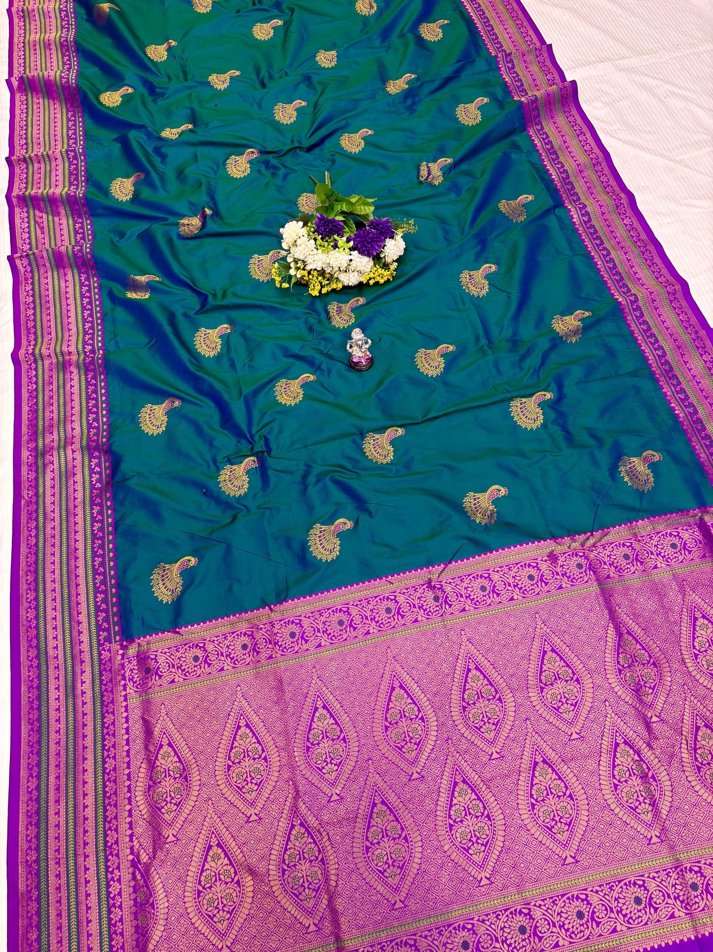 PEACOCK PAITHANI