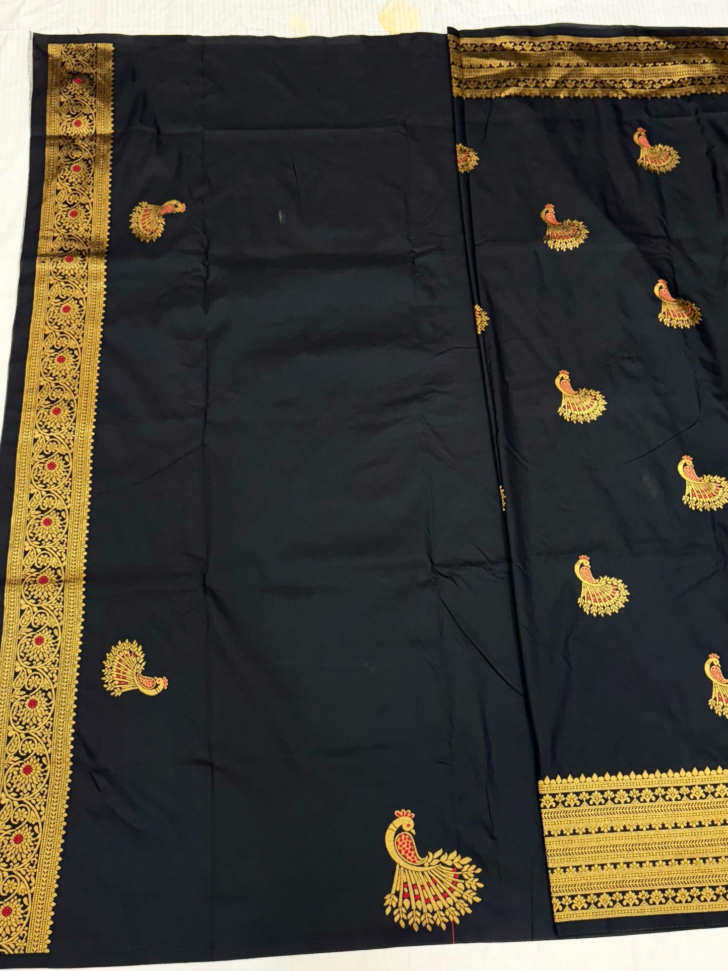 PEACOCK PAITHANI