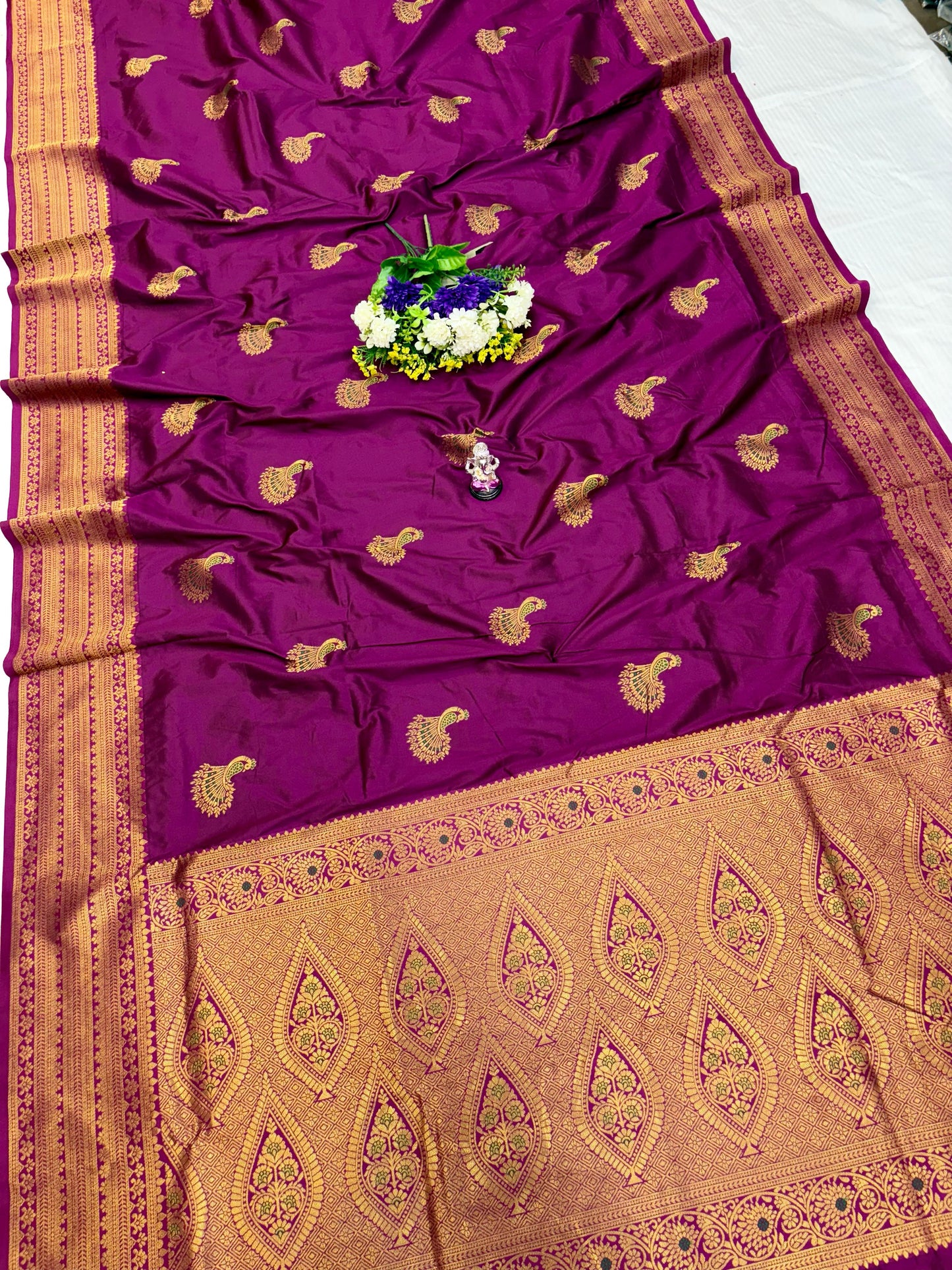 PEACOCK PAITHANI
