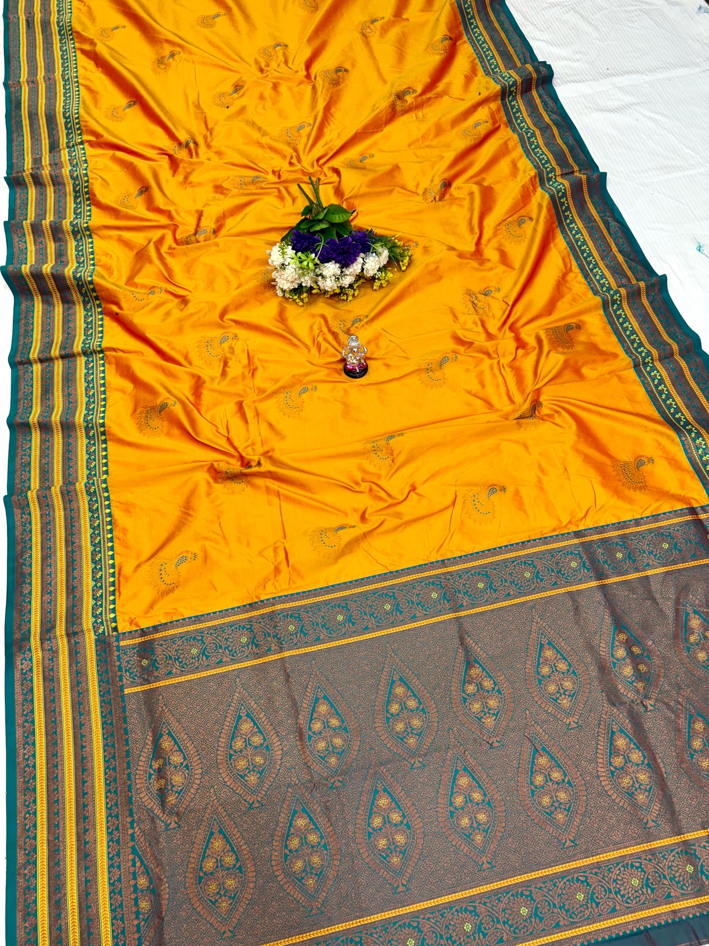 PEACOCK PAITHANI