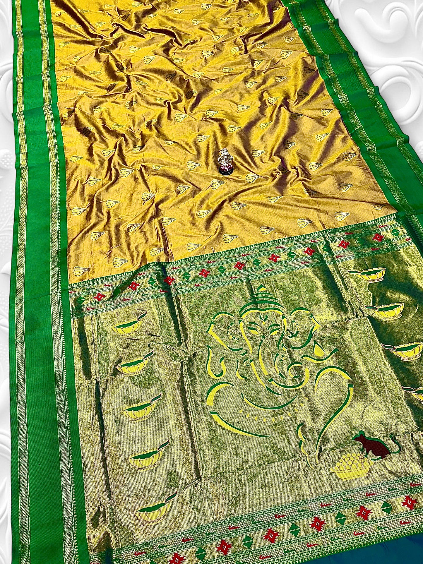 GANARAYA SAREE