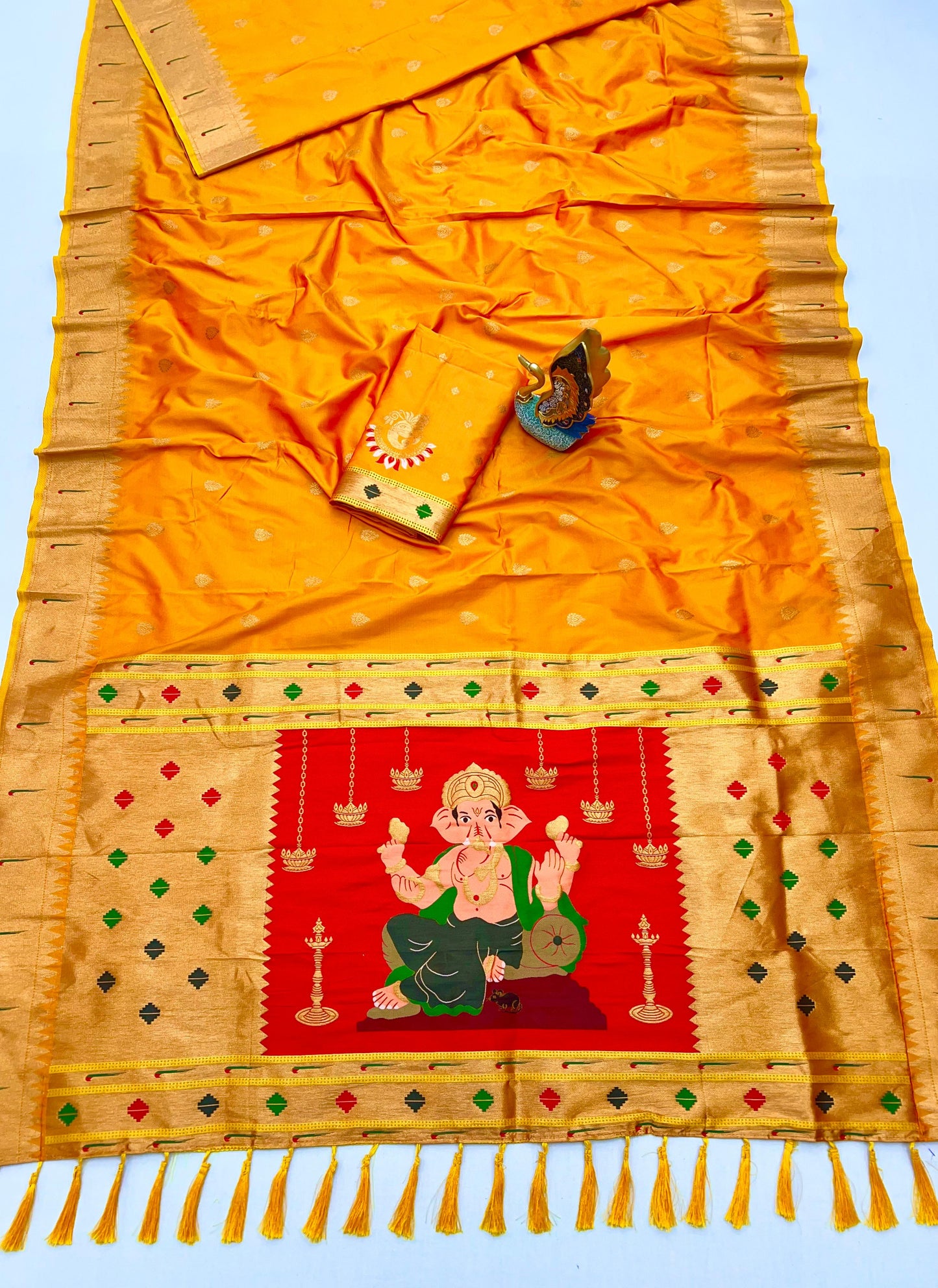 GANARAYA SAREE