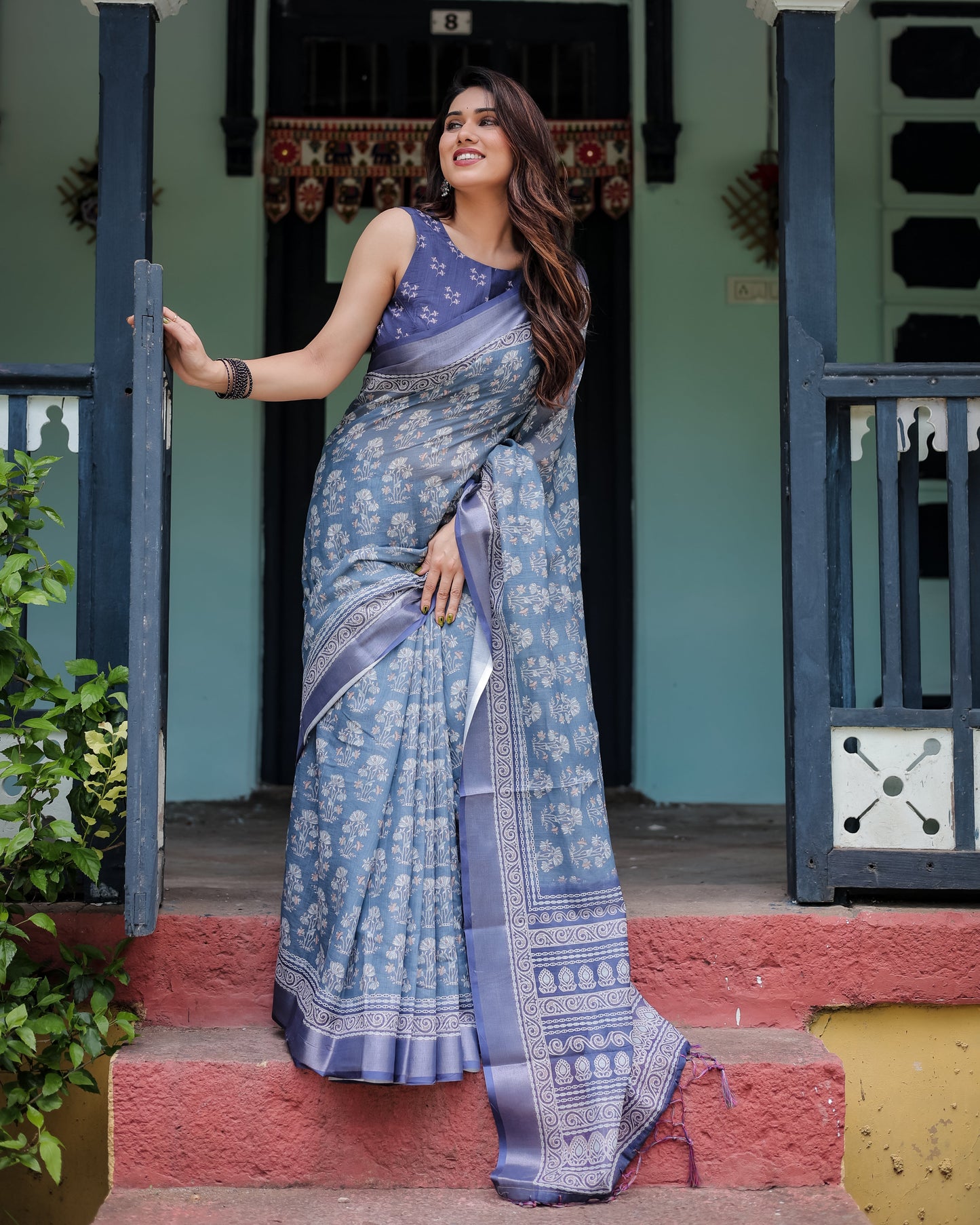 KASHVI PURE LINEN SAREE