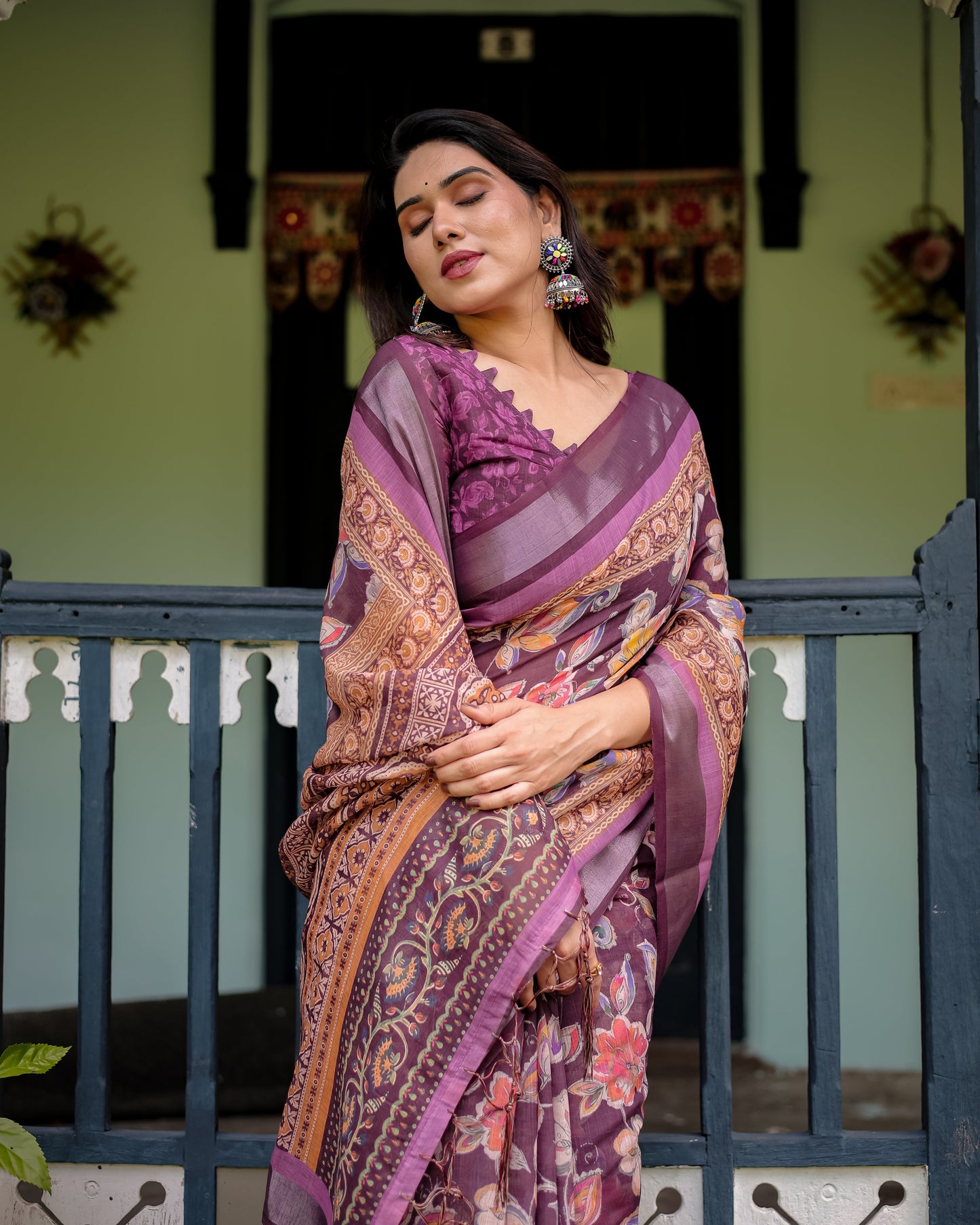 KASHVI PURE LINEN SAREE