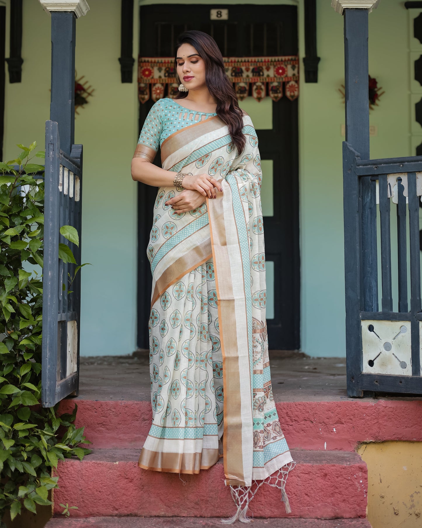 KASHVI PURE LINEN SAREE