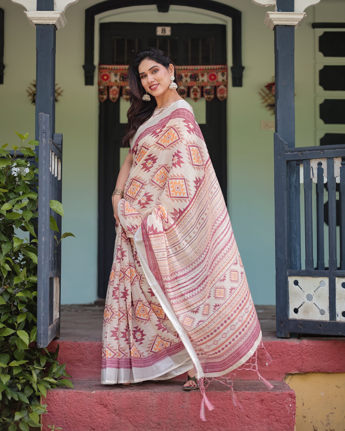 KASHVI PURE LINEN SAREE